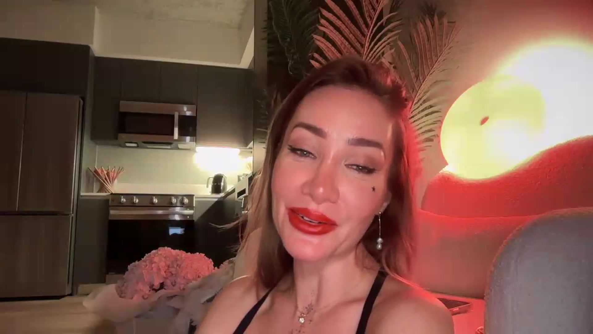 Gallery image thumbnail from Jevoryn's myfreecams stream on, 09/09/2026, 03:53 image 16 of 20