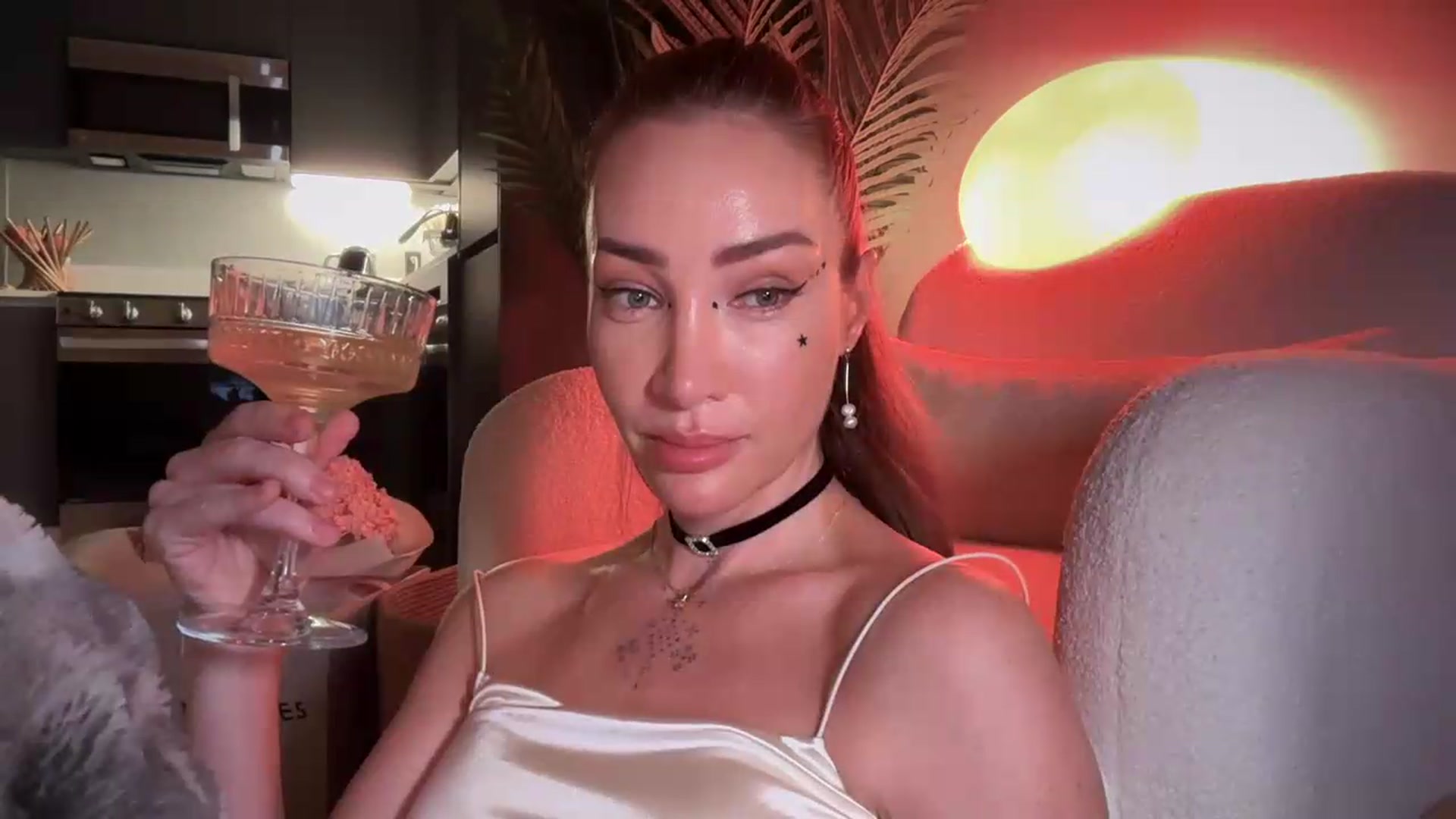 Gallery image thumbnail from Jevoryn's myfreecams stream on, 09/10/2026, 01:37 image 12 of 20