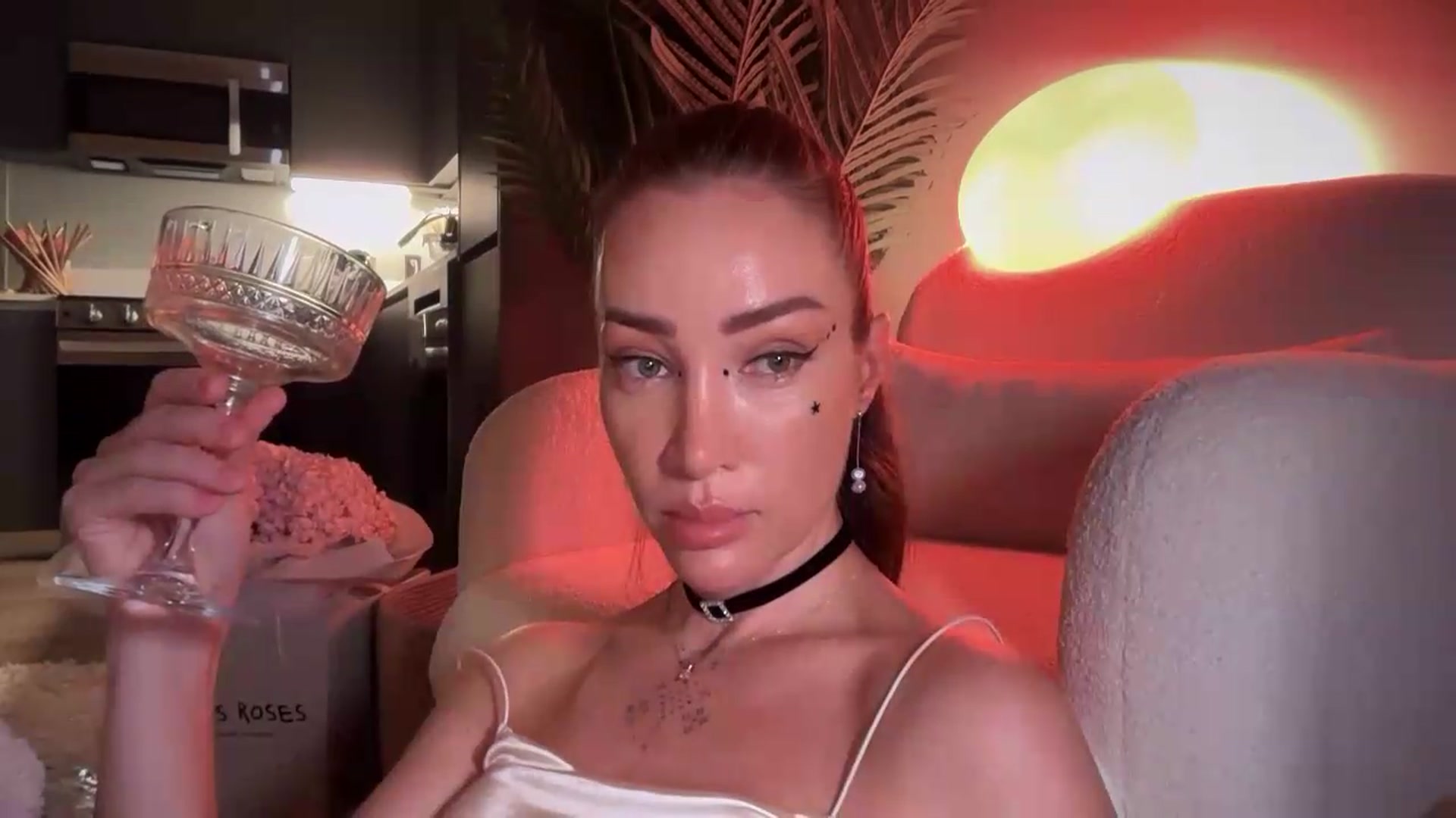 Gallery image thumbnail from Jevoryn's myfreecams stream on, 09/10/2026, 01:37 image 9 of 20