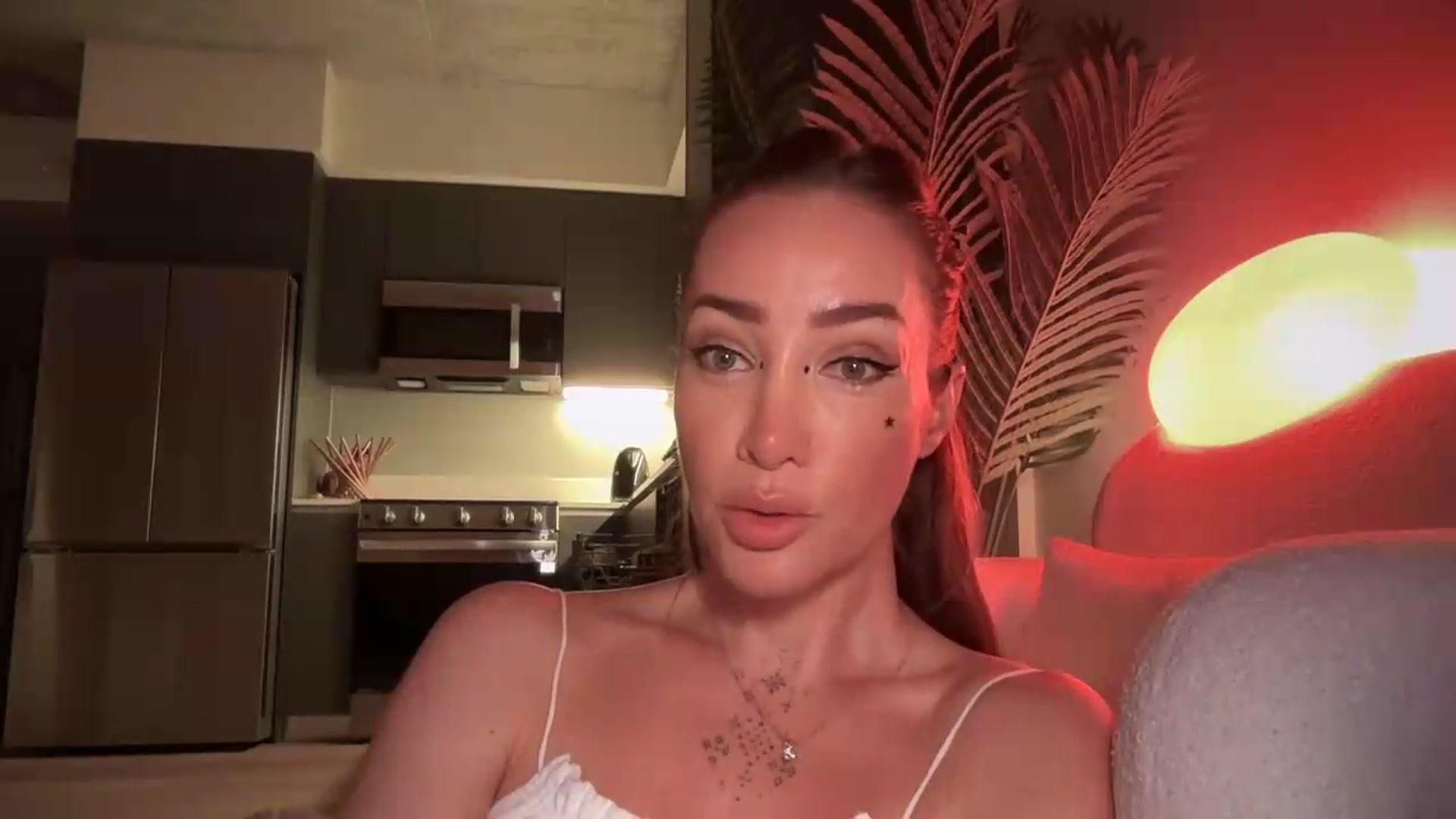Gallery image thumbnail from Jevoryn's myfreecams stream on, 09/12/2026, 01:15 image 6 of 20