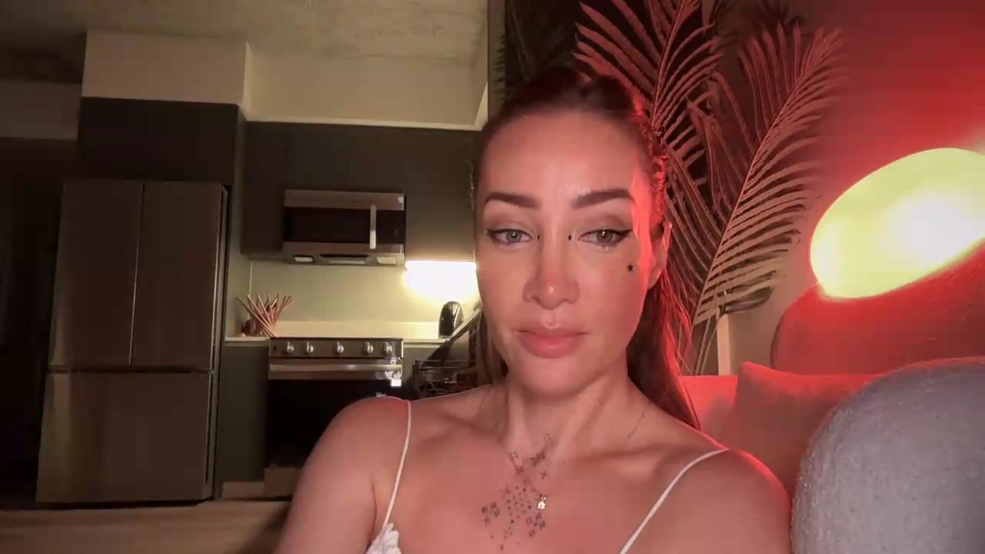Gallery image thumbnail from Jevoryn's myfreecams stream on, 09/12/2026, 01:15 image 10 of 20
