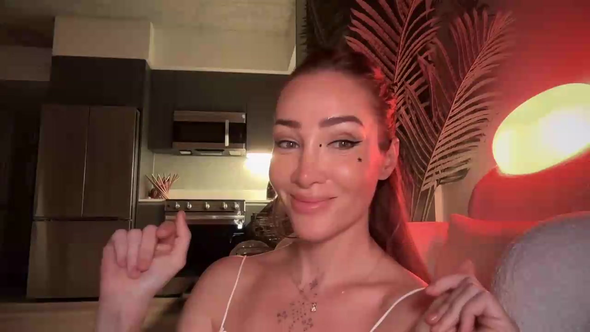 Gallery image thumbnail from Jevoryn's myfreecams stream on, 09/12/2026, 01:15 image 16 of 20