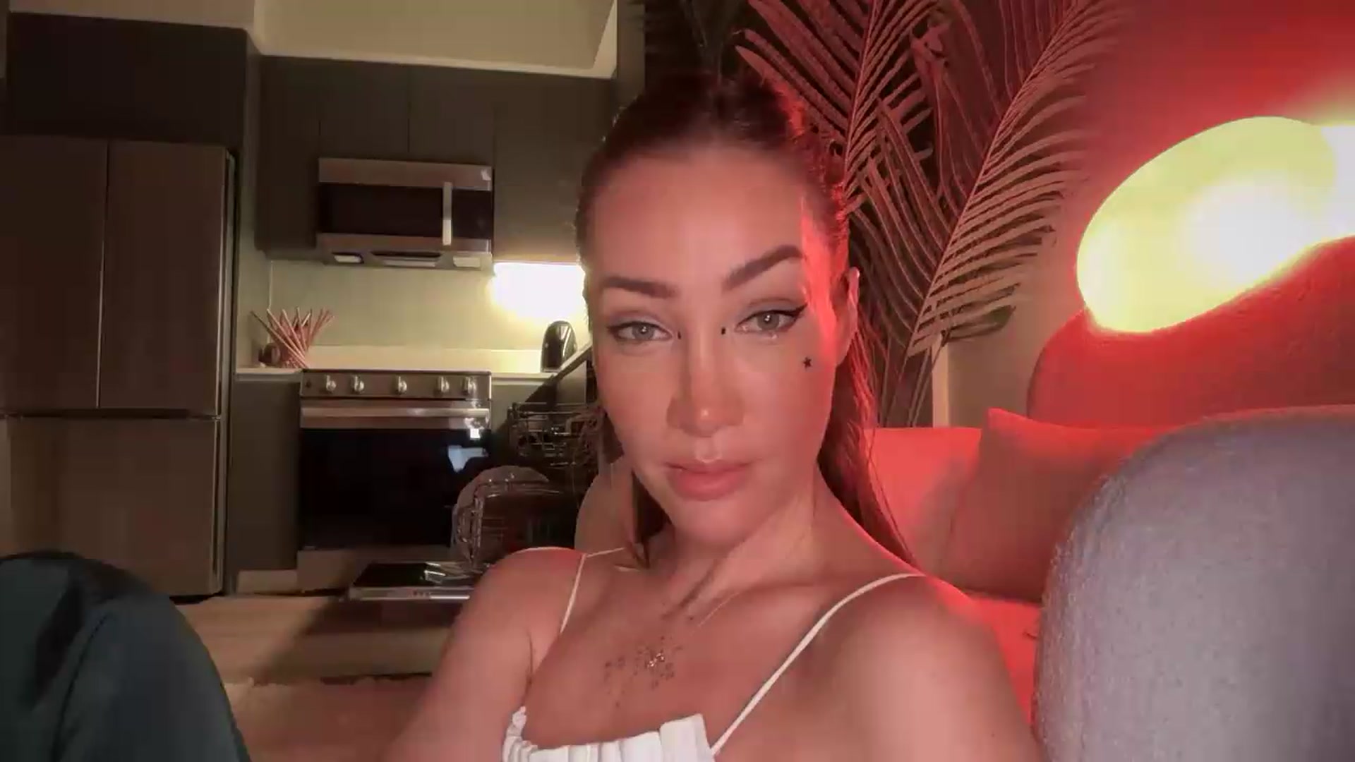 Gallery image thumbnail from Jevoryn's myfreecams stream on, 09/12/2026, 02:06 image 12 of 20