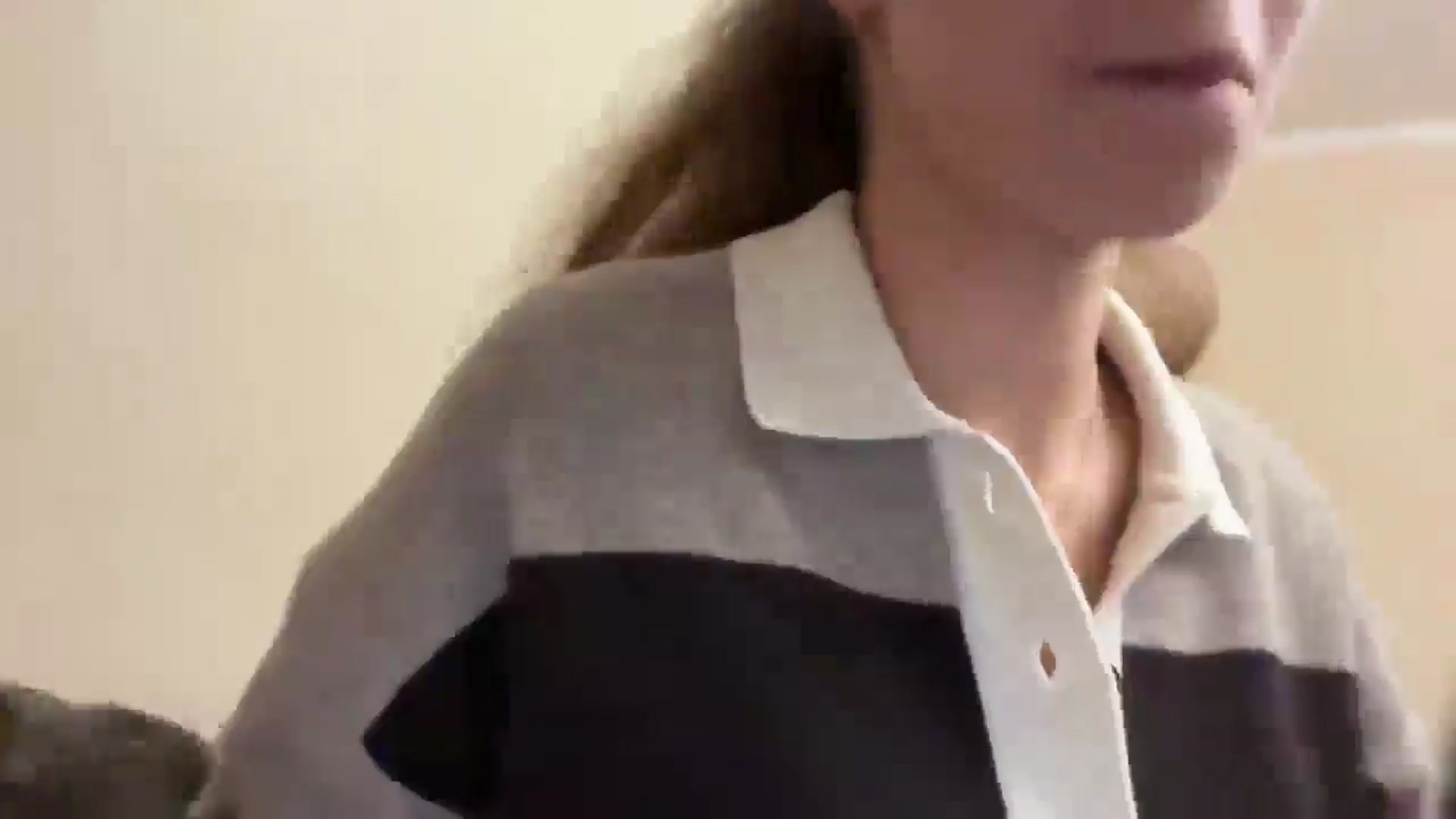 Gallery image thumbnail from JewelReigns's myfreecams stream on, 10/18/2025, 18:57 image 10 of 20