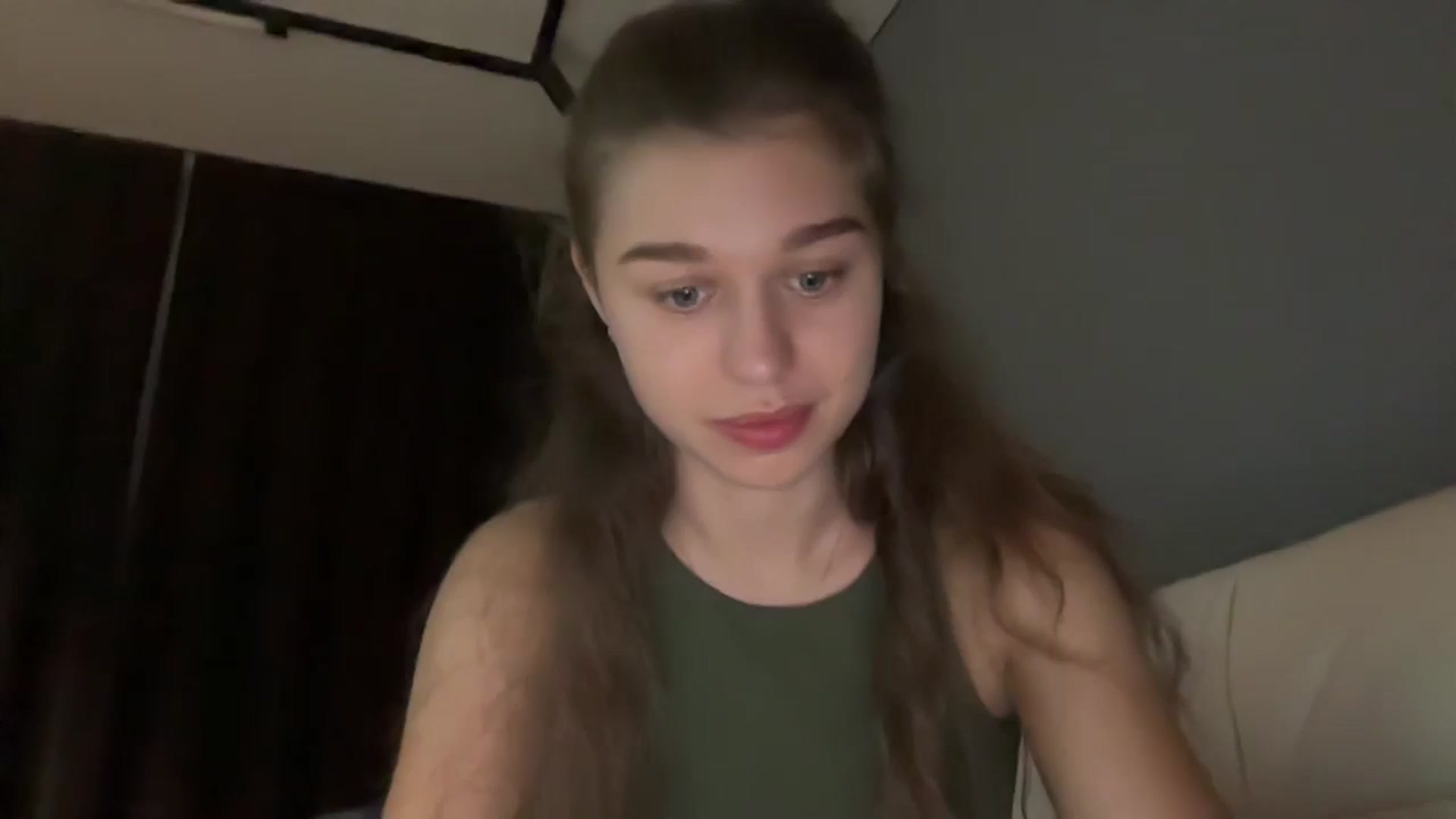 Gallery image thumbnail from JewelReigns's myfreecams stream on, 10/26/2025, 18:51 image 1 of 20