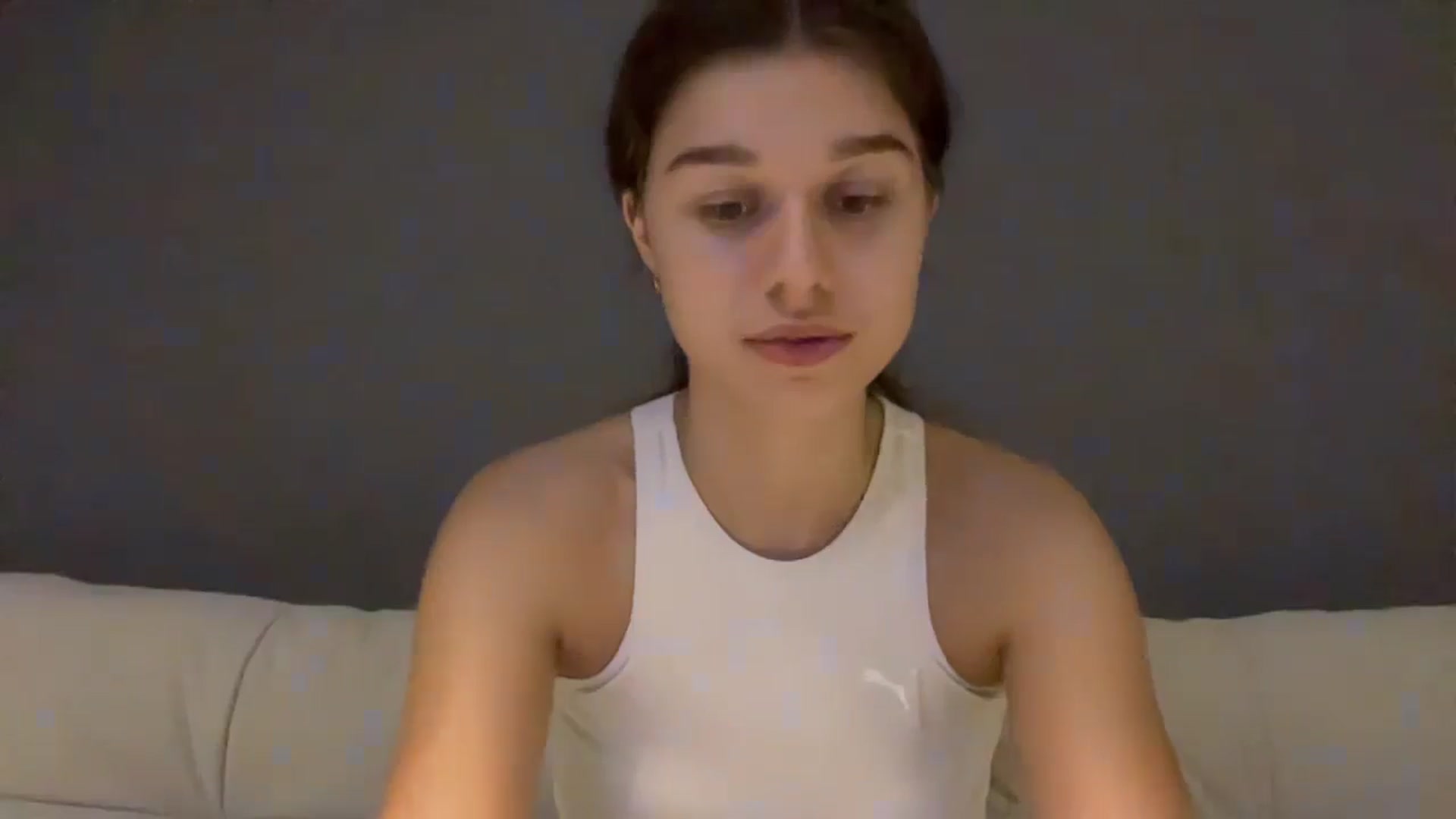 Gallery image thumbnail from JewelReigns's myfreecams stream on, 10/27/2025, 17:22 image 17 of 20