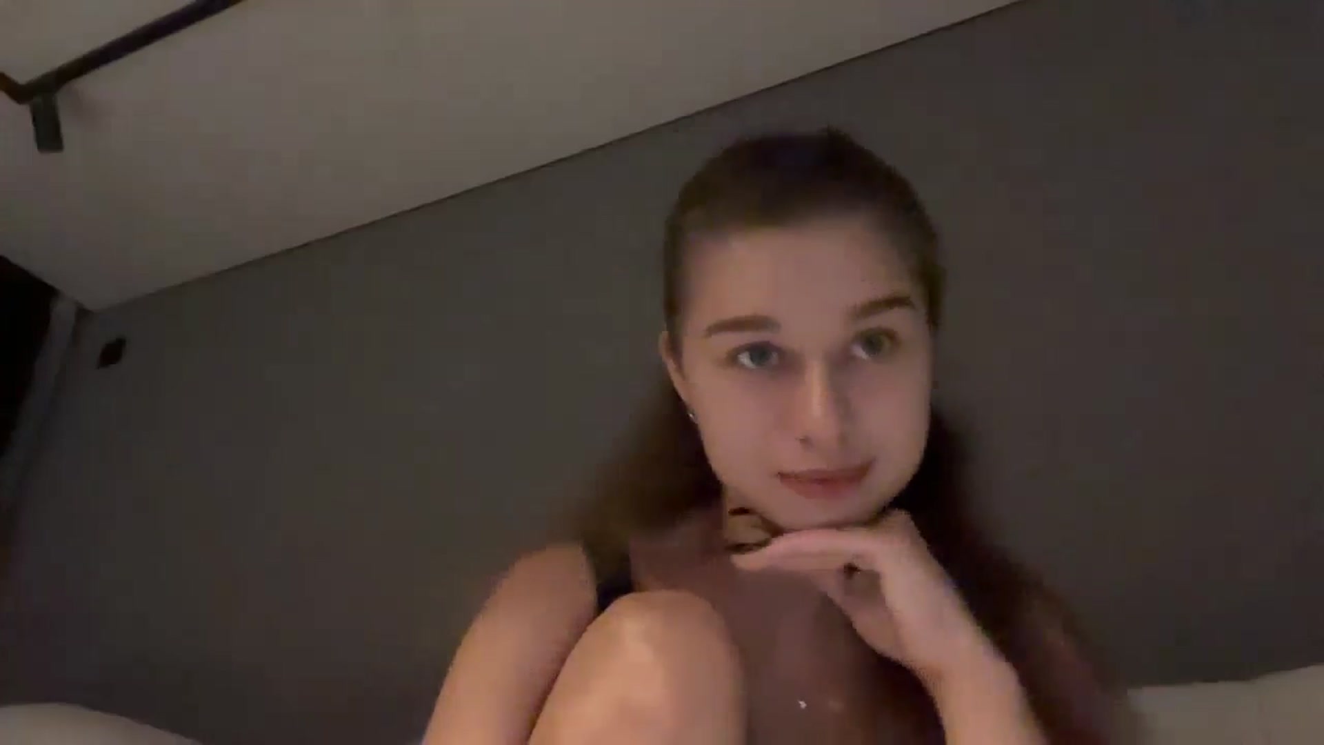 Gallery image thumbnail from JewelReigns's myfreecams stream on, 10/28/2025, 19:16 image 2 of 20