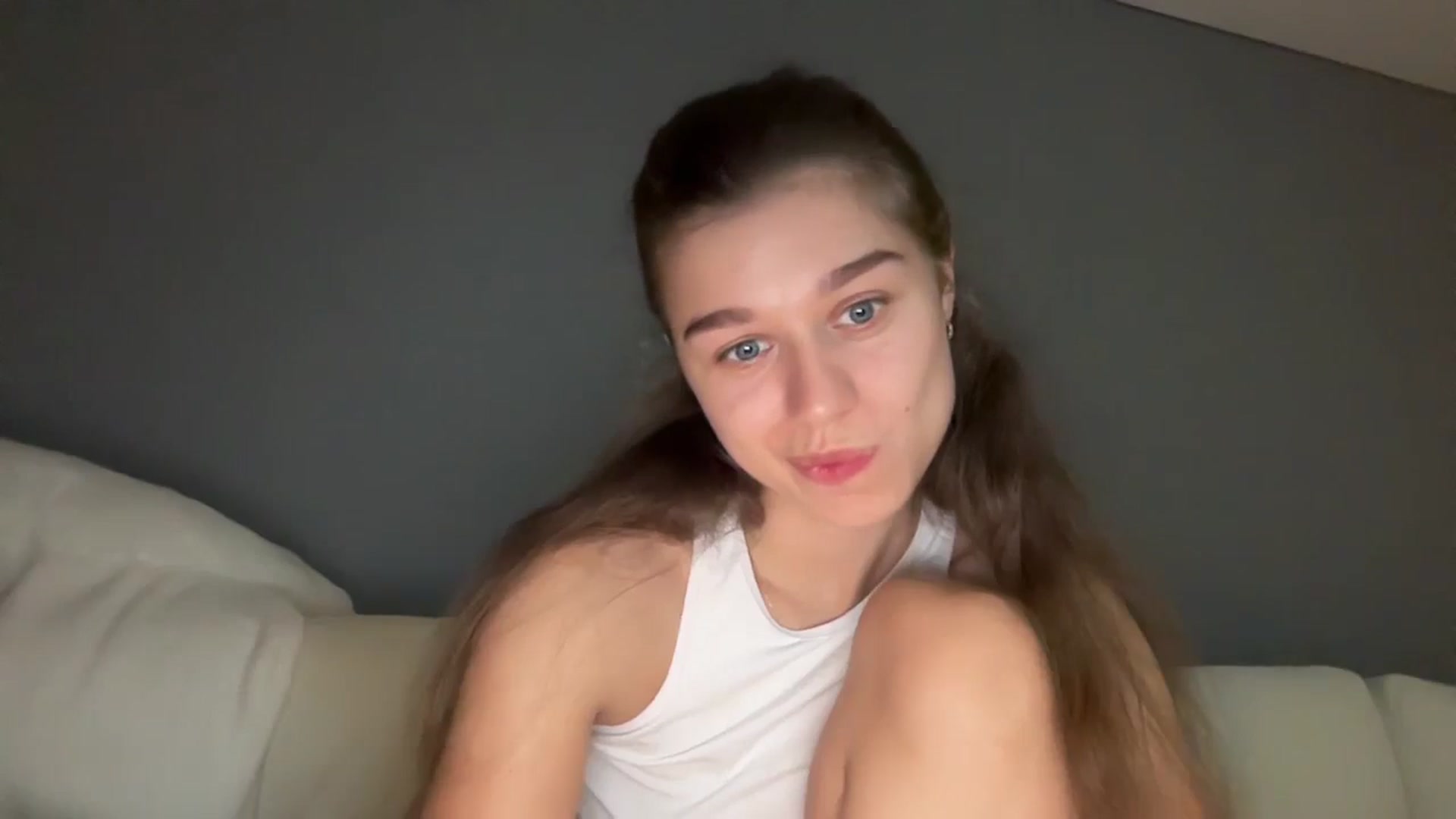 Gallery image thumbnail from JewelReigns's myfreecams stream on, 10/28/2025, 21:20 image 4 of 20