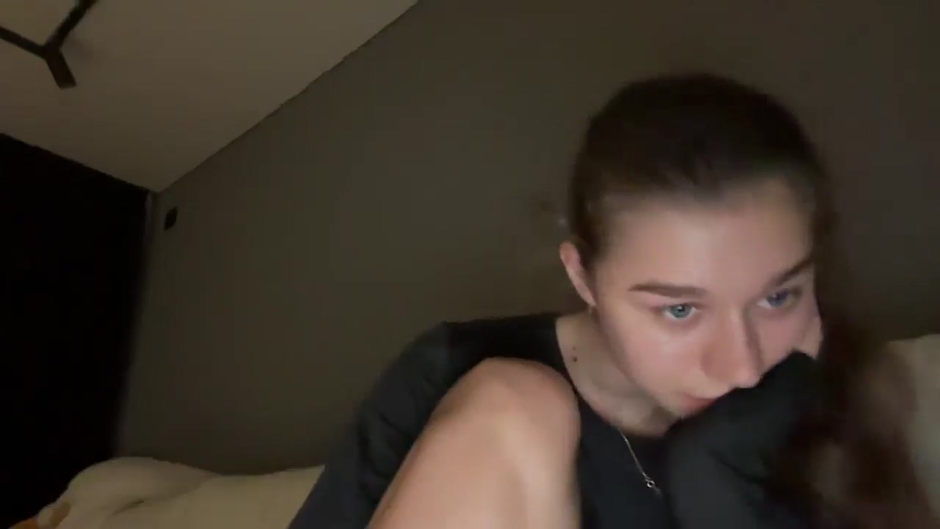 Gallery image thumbnail from JewelReigns's myfreecams stream on, 10/29/2025, 17:26 image 19 of 20