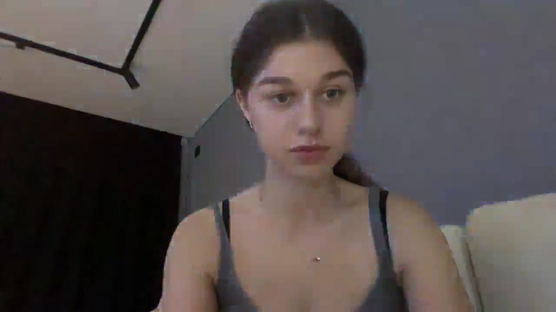 Gallery image thumbnail from JewelReigns's myfreecams stream on, 10/30/2025, 19:18 image 3 of 20