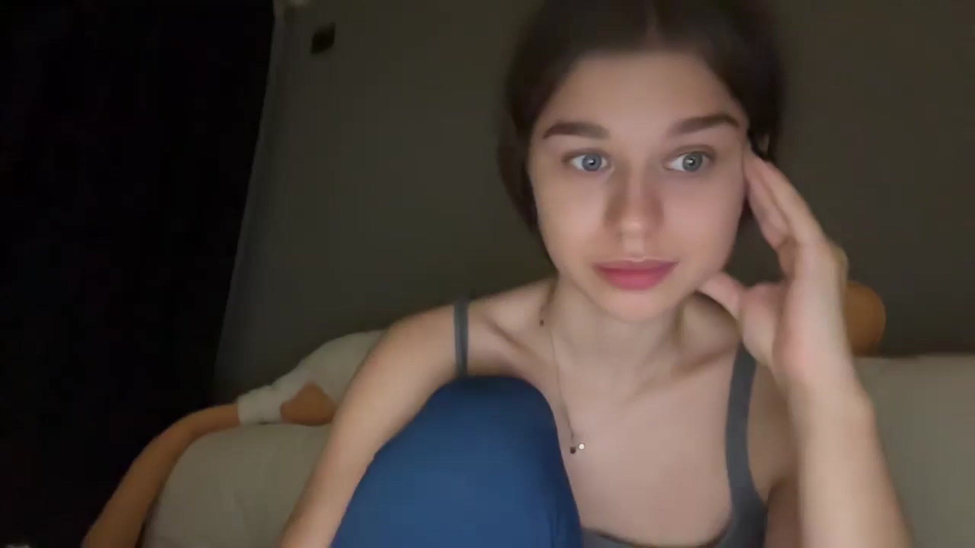 Gallery image thumbnail from JewelReigns's myfreecams stream on, 10/30/2025, 23:33 image 2 of 20
