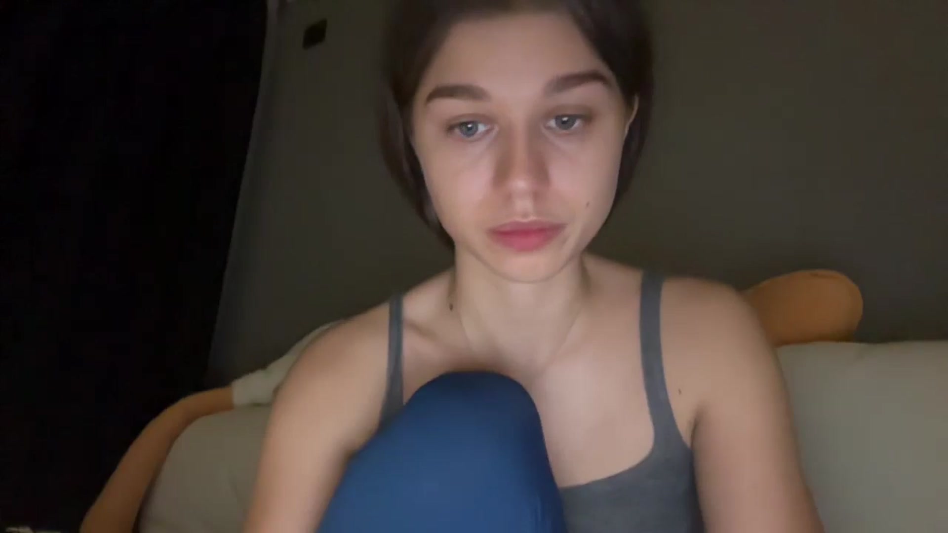Gallery image thumbnail from JewelReigns's myfreecams stream on, 10/30/2025, 23:33 image 14 of 20