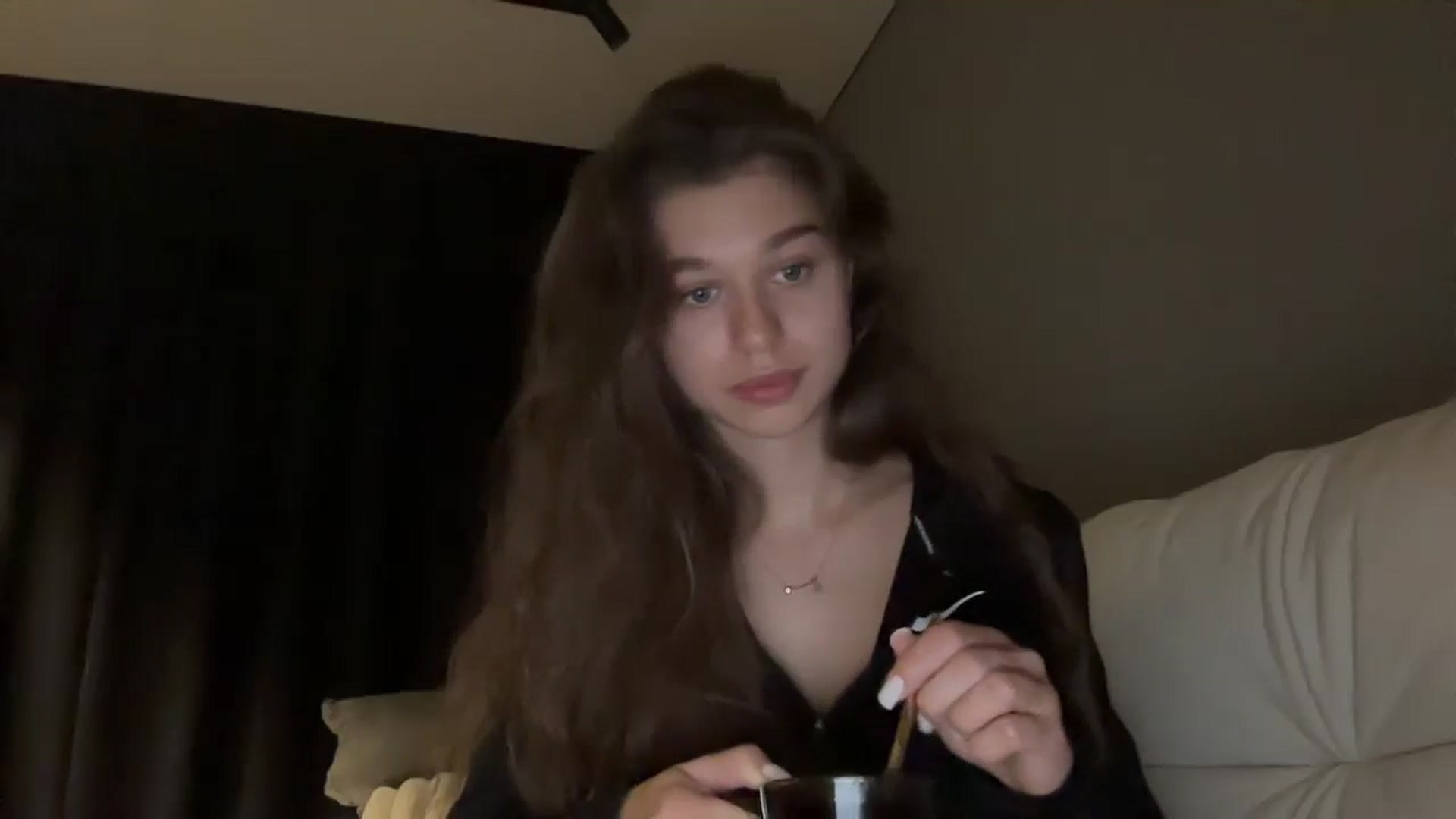 Gallery image thumbnail from JewelReigns's myfreecams stream on, 11/06/2025, 17:39 image 8 of 20
