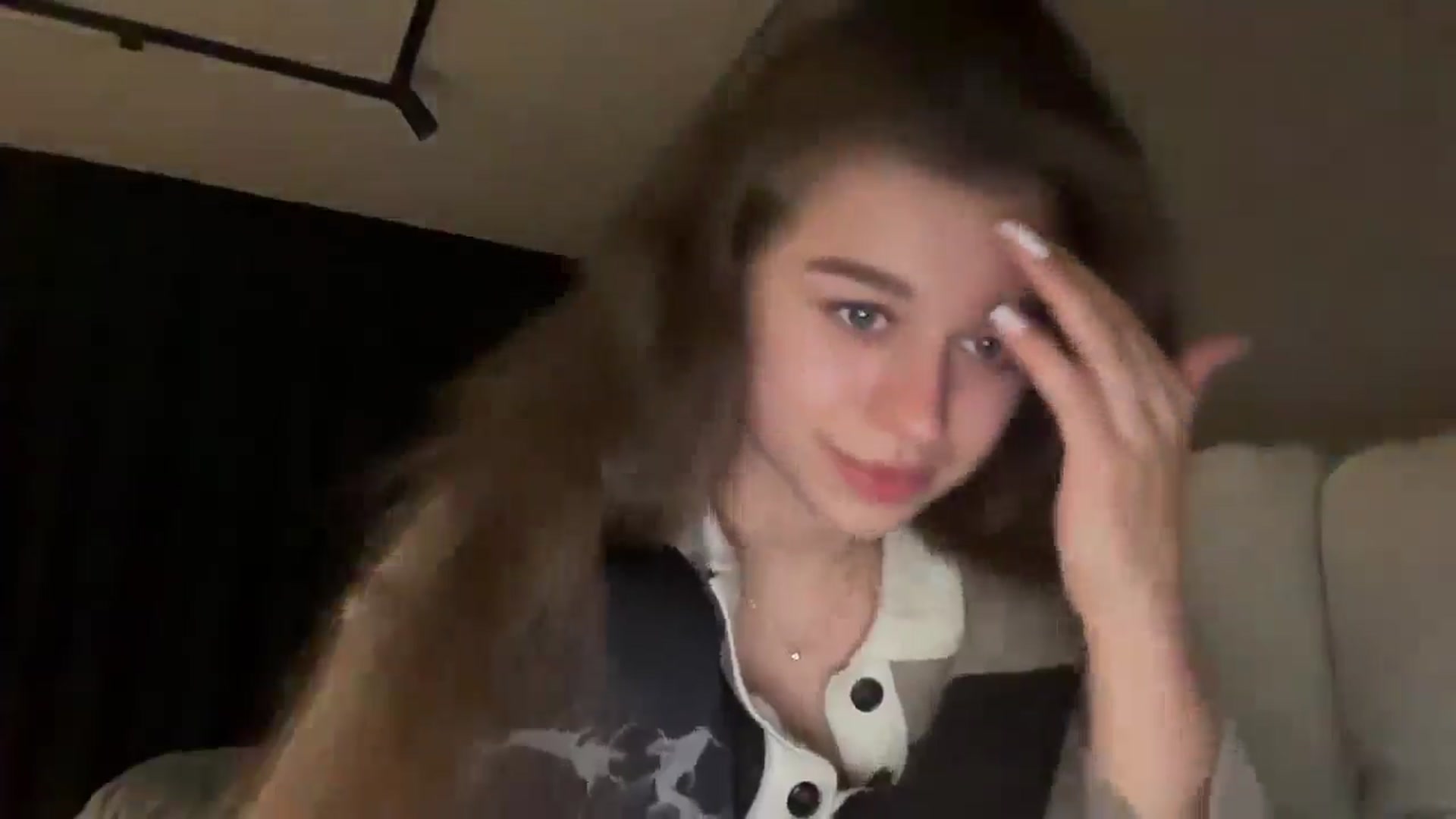 Gallery image thumbnail from JewelReigns's myfreecams stream on, 11/09/2025, 20:16 image 13 of 20