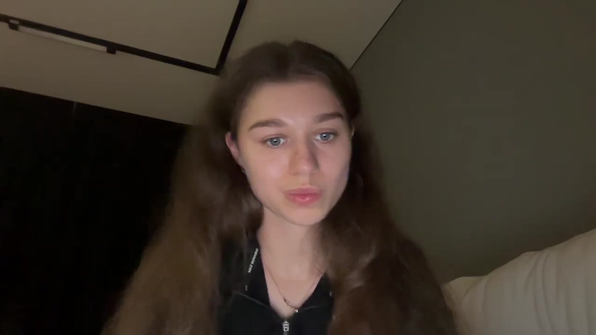 Gallery image thumbnail from JewelReigns's myfreecams stream on, 11/10/2025, 21:21 image 18 of 20