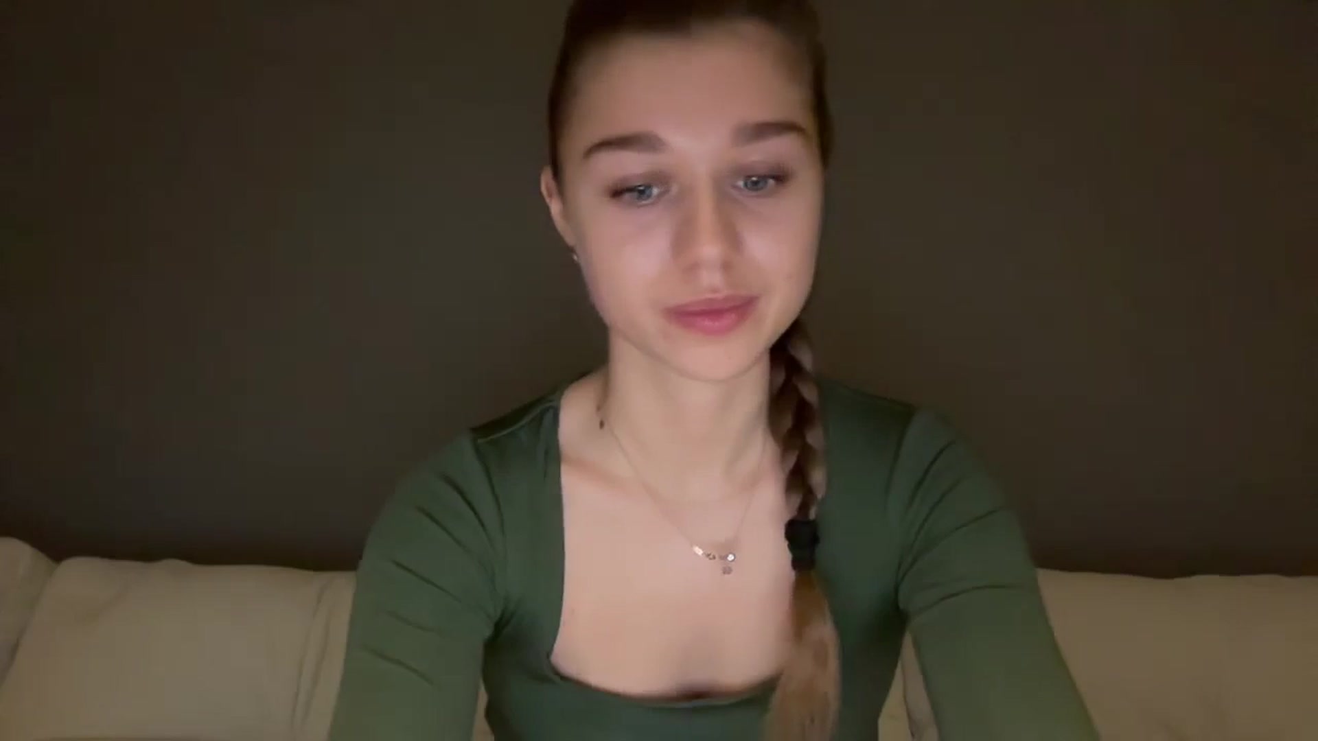 Gallery image thumbnail from JewelReigns's myfreecams stream on, 11/11/2025, 17:03 image 8 of 20