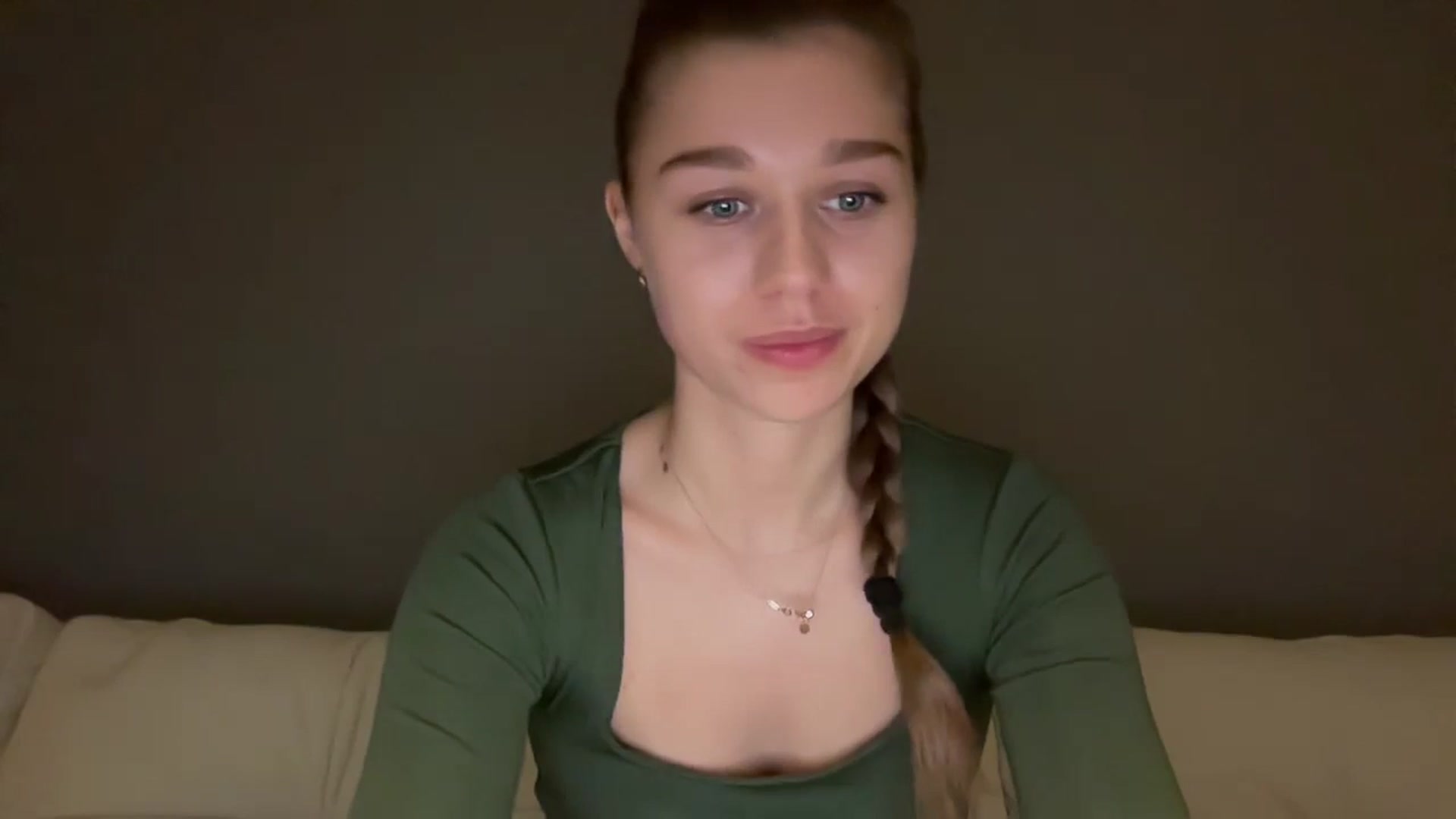 Gallery image thumbnail from JewelReigns's myfreecams stream on, 11/11/2025, 17:03 image 7 of 20