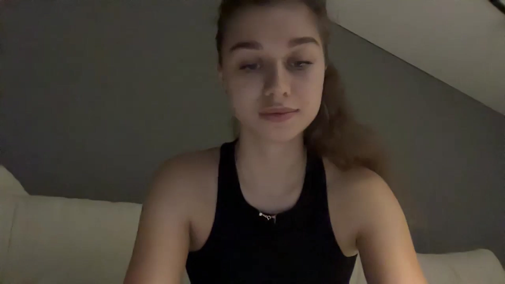 Gallery image thumbnail from JewelReigns's myfreecams stream on, 11/14/2025, 17:52 image 17 of 20