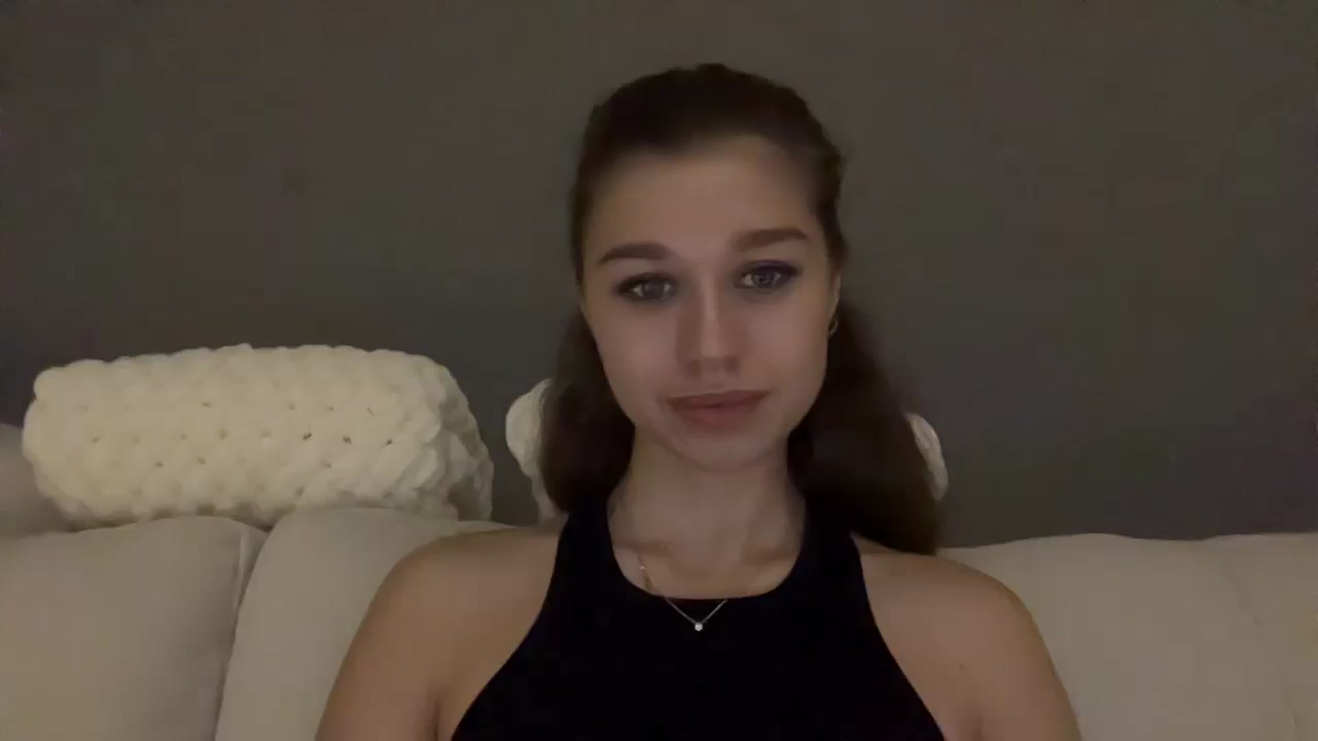 Gallery image thumbnail from JewelReigns's myfreecams stream on, 11/17/2025, 19:53 image 12 of 20