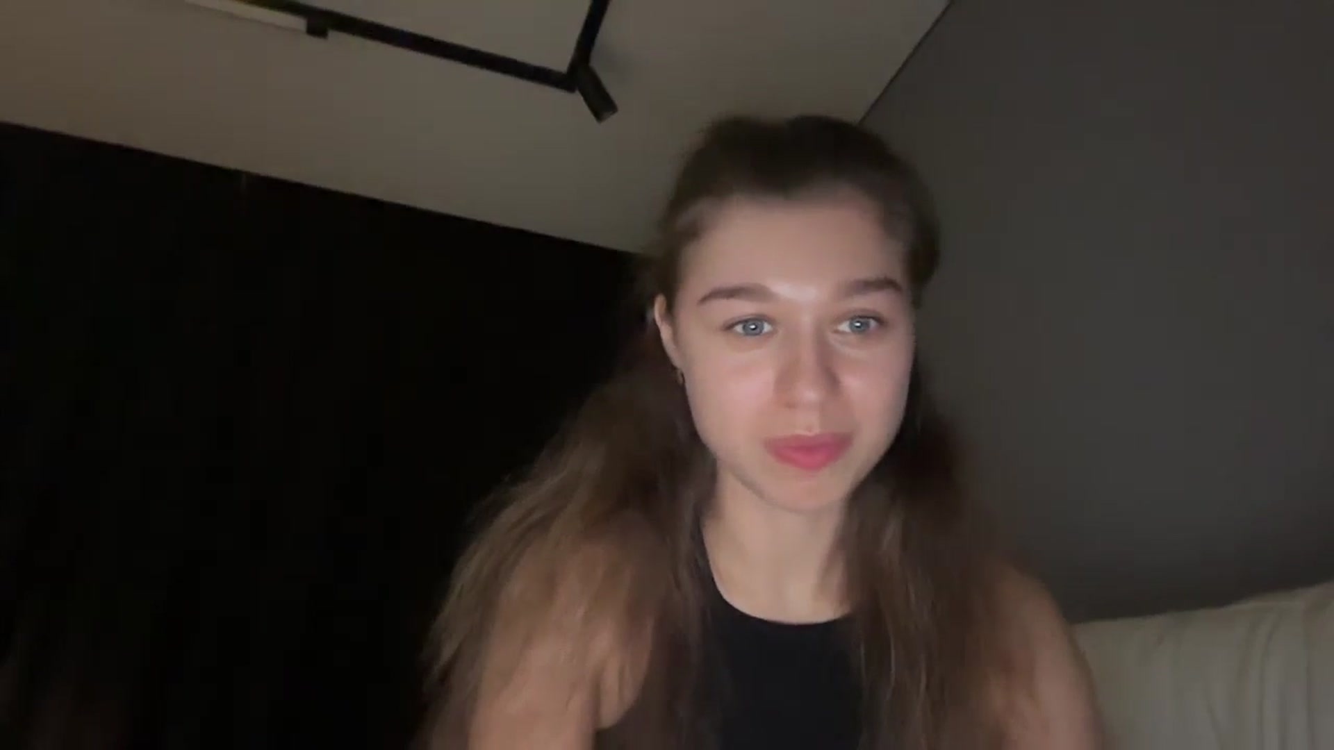 Gallery image thumbnail from JewelReigns's myfreecams stream on, 11/19/2025, 19:11 image 5 of 20