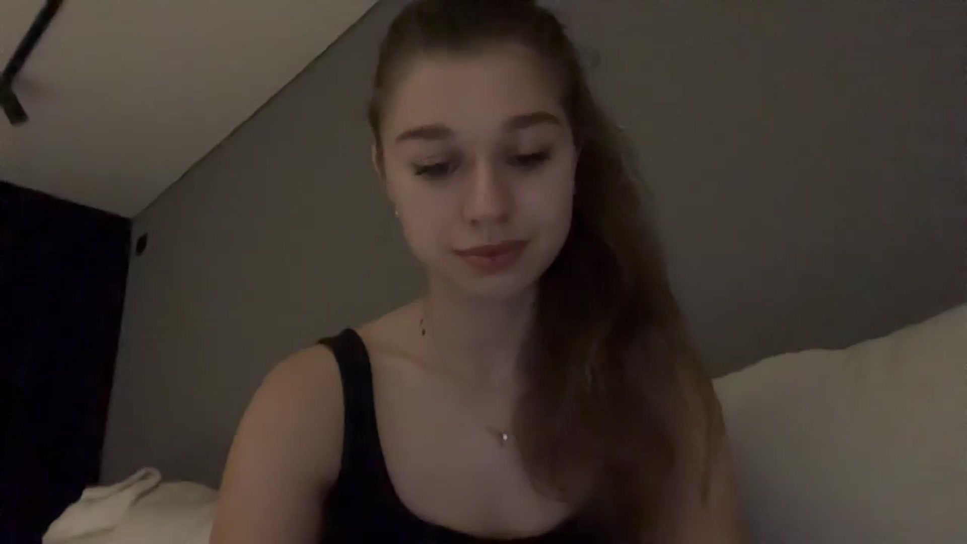 Gallery image thumbnail from JewelReigns's myfreecams stream on, 11/20/2025, 15:55 image 15 of 20