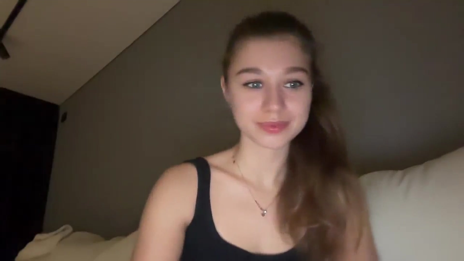 Gallery image thumbnail from JewelReigns's myfreecams stream on, 11/20/2025, 15:55 image 3 of 20