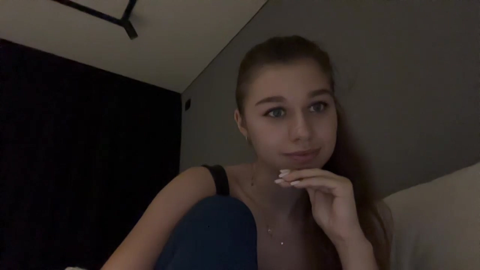 Gallery image thumbnail from JewelReigns's myfreecams stream on, 11/20/2025, 18:38 image 19 of 20