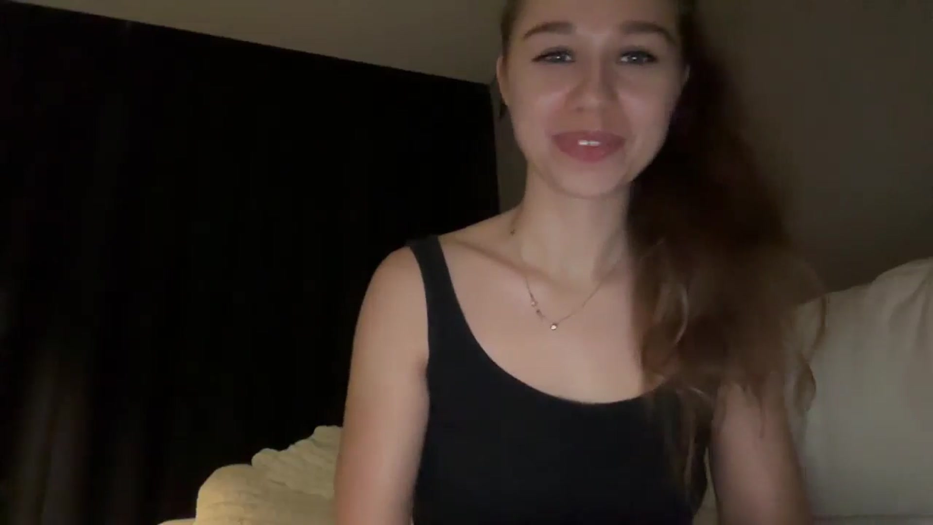Gallery image thumbnail from JewelReigns's myfreecams stream on, 11/20/2025, 18:38 image 15 of 20