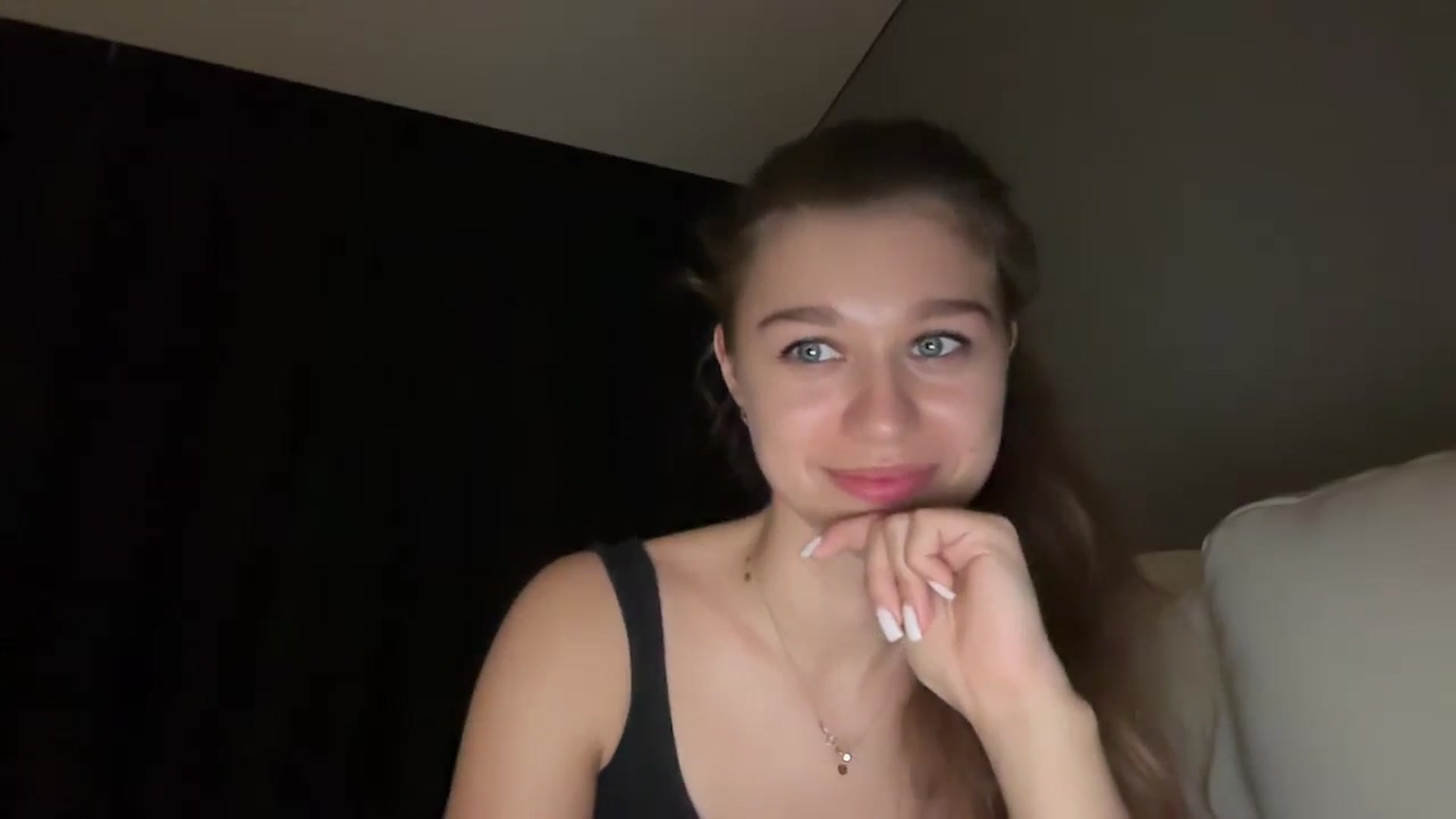 Gallery image thumbnail from JewelReigns's myfreecams stream on, 11/20/2025, 21:36 image 3 of 20
