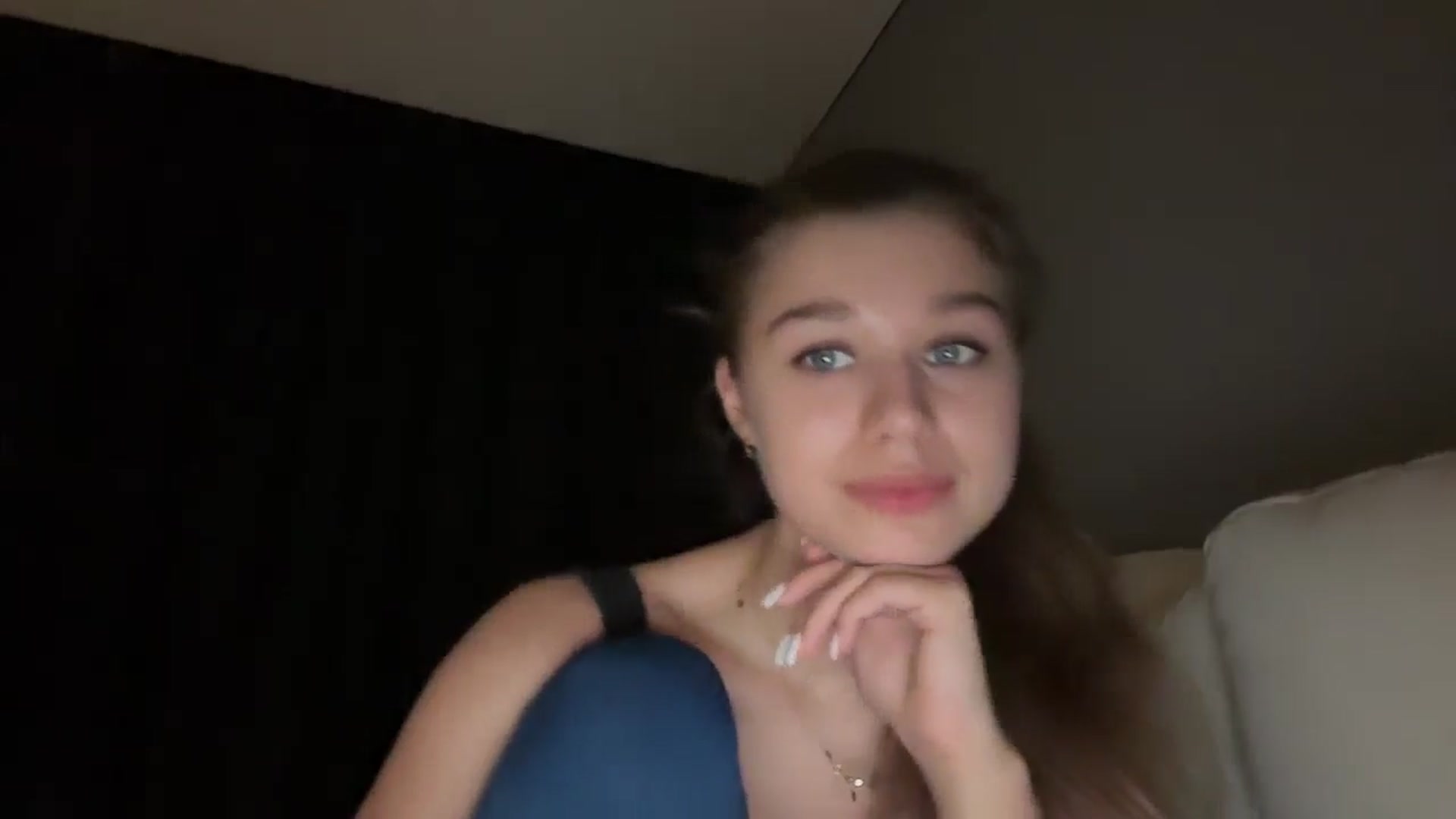 Gallery image thumbnail from JewelReigns's myfreecams stream on, 11/20/2025, 21:36 image 5 of 20
