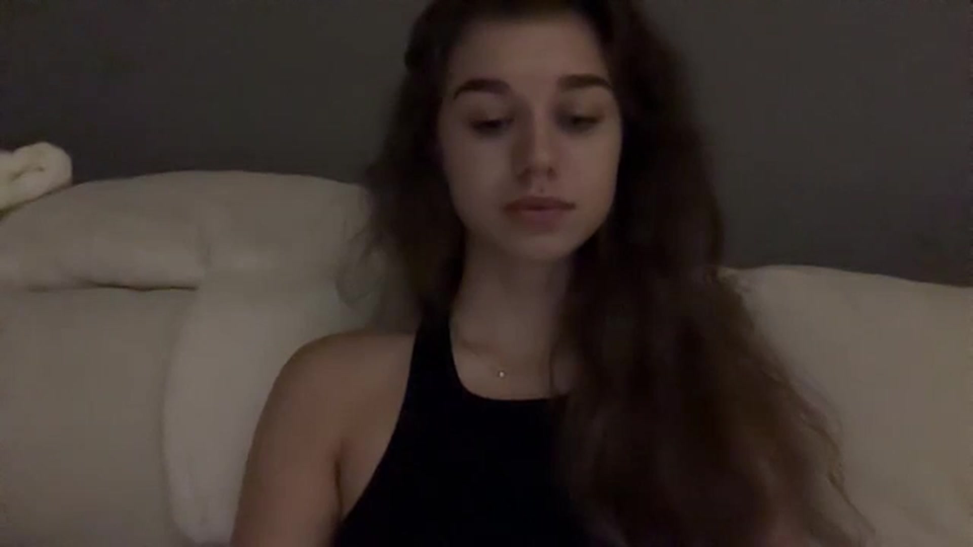 Gallery image thumbnail from JewelReigns's myfreecams stream on, 11/22/2025, 22:02 image 14 of 20
