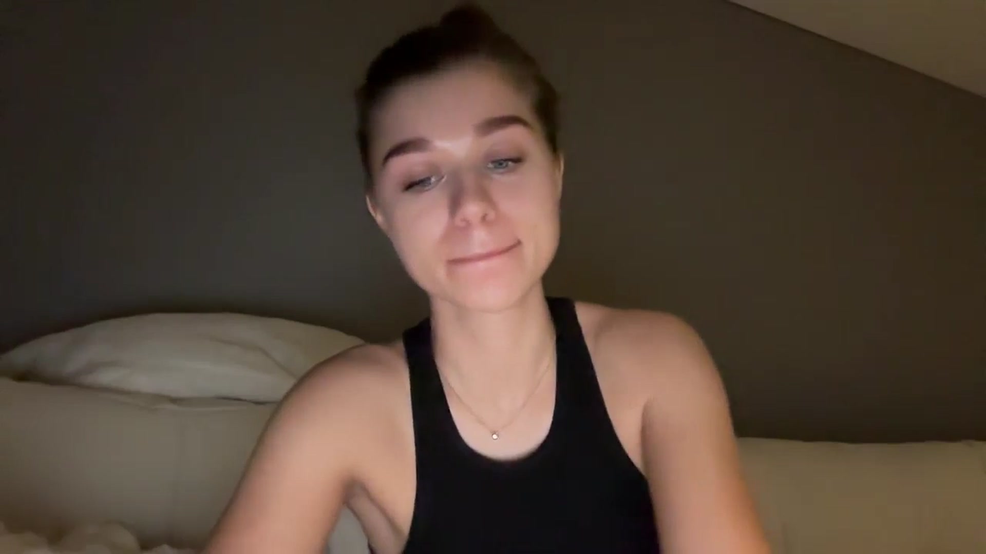 Gallery image thumbnail from JewelReigns's myfreecams stream on, 11/22/2025, 22:33 image 6 of 20