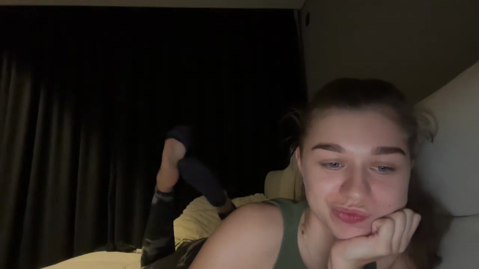 Gallery image thumbnail from JewelReigns's myfreecams stream on, 11/23/2025, 22:46 image 2 of 20