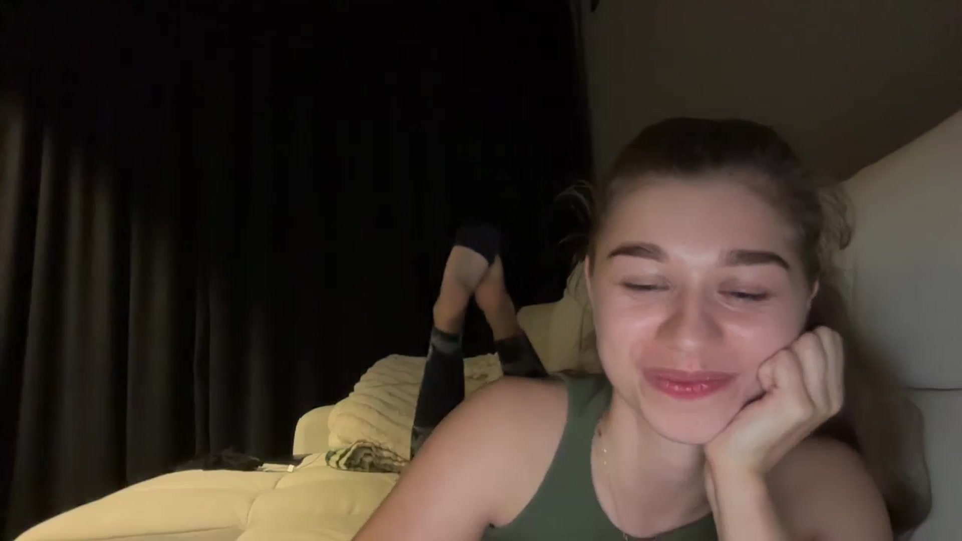 Gallery image thumbnail from JewelReigns's myfreecams stream on, 11/23/2025, 22:46 image 19 of 20