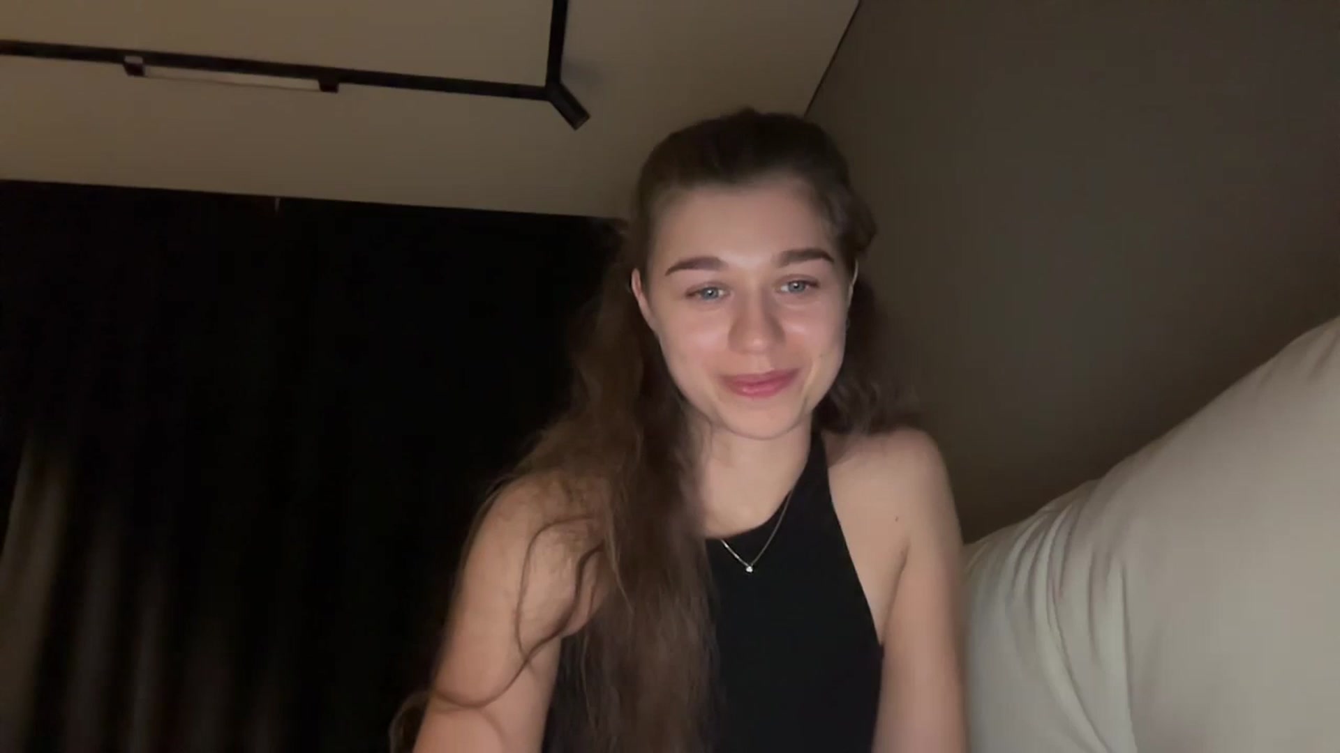 Gallery image thumbnail from JewelReigns's myfreecams stream on, 11/25/2025, 17:21 image 20 of 20