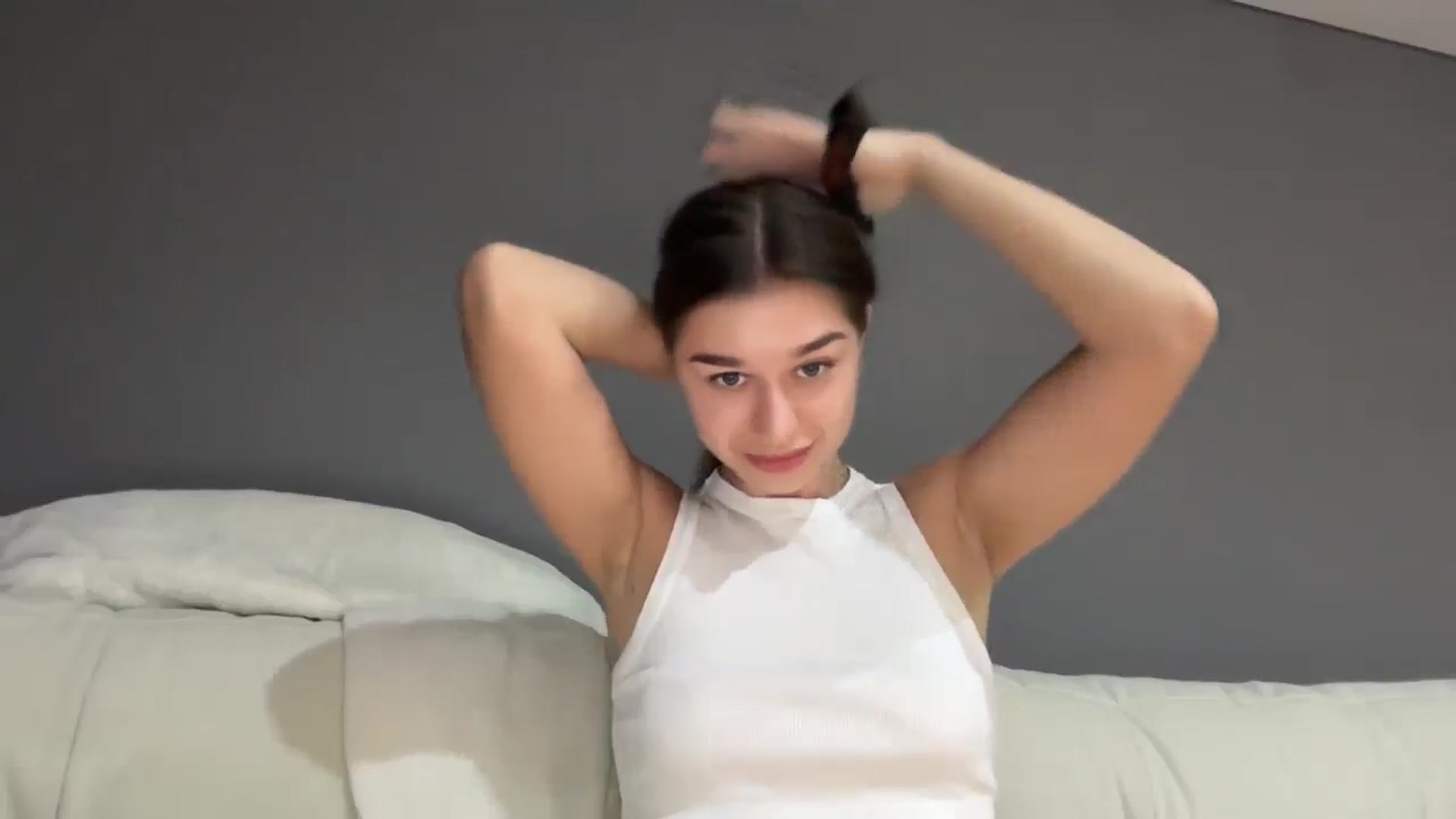 Gallery image thumbnail from JewelReigns's myfreecams stream on, 11/27/2025, 16:38 image 12 of 20