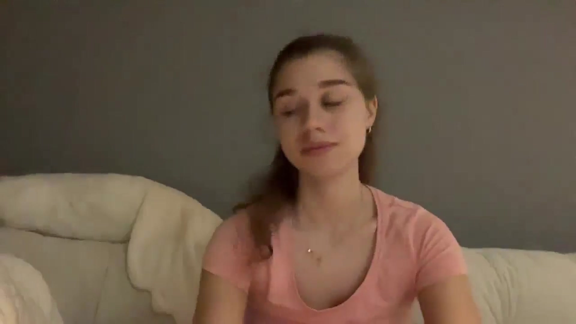Gallery image thumbnail from JewelReigns's myfreecams stream on, 12/05/2025, 20:44 image 15 of 20