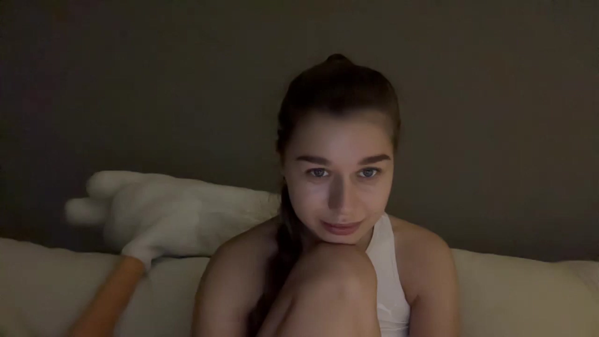 Gallery image thumbnail from JewelReigns's myfreecams stream on, 12/08/2025, 20:09 image 10 of 20