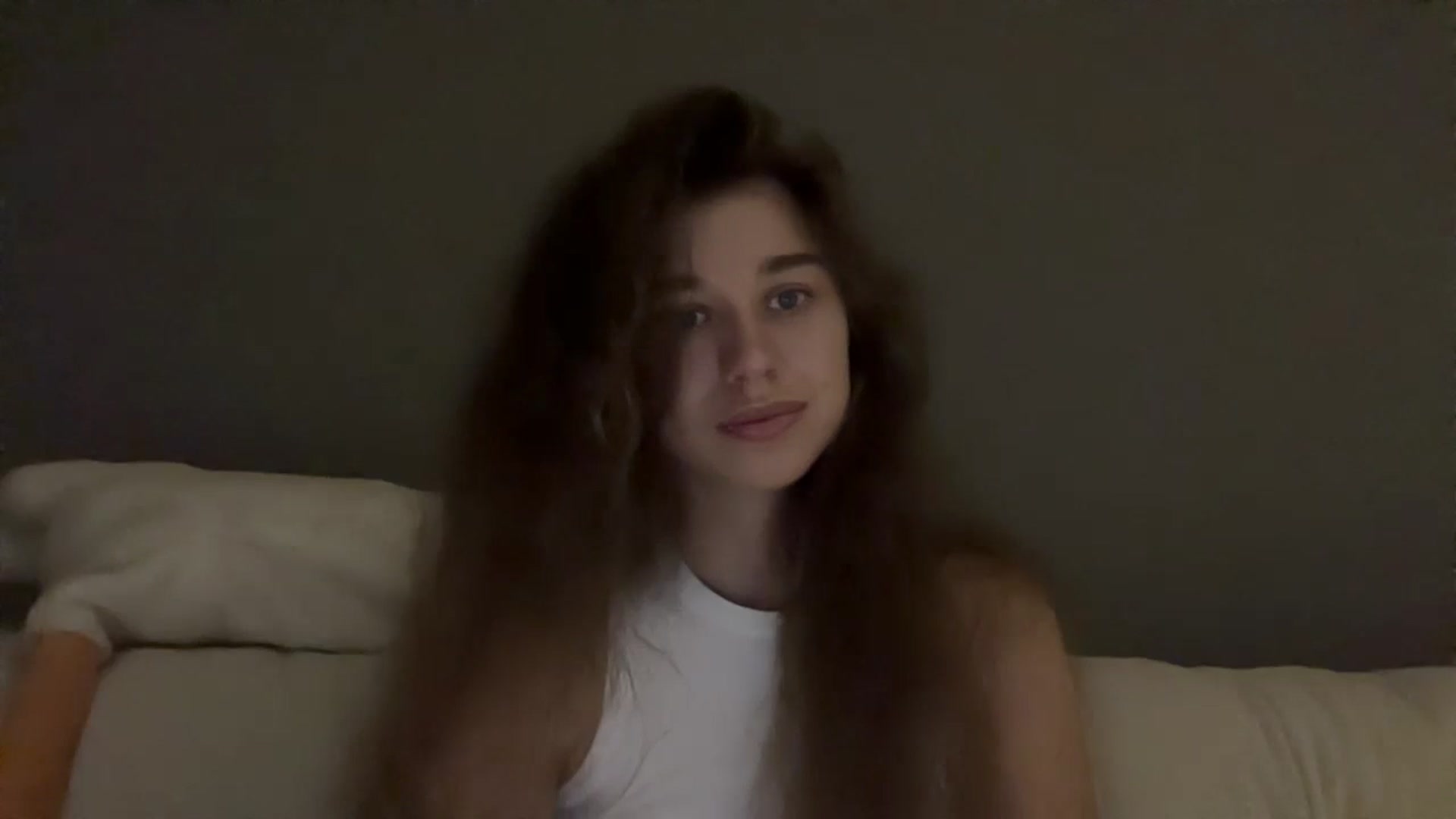 Gallery image thumbnail from JewelReigns's myfreecams stream on, 12/09/2025, 17:30 image 8 of 20