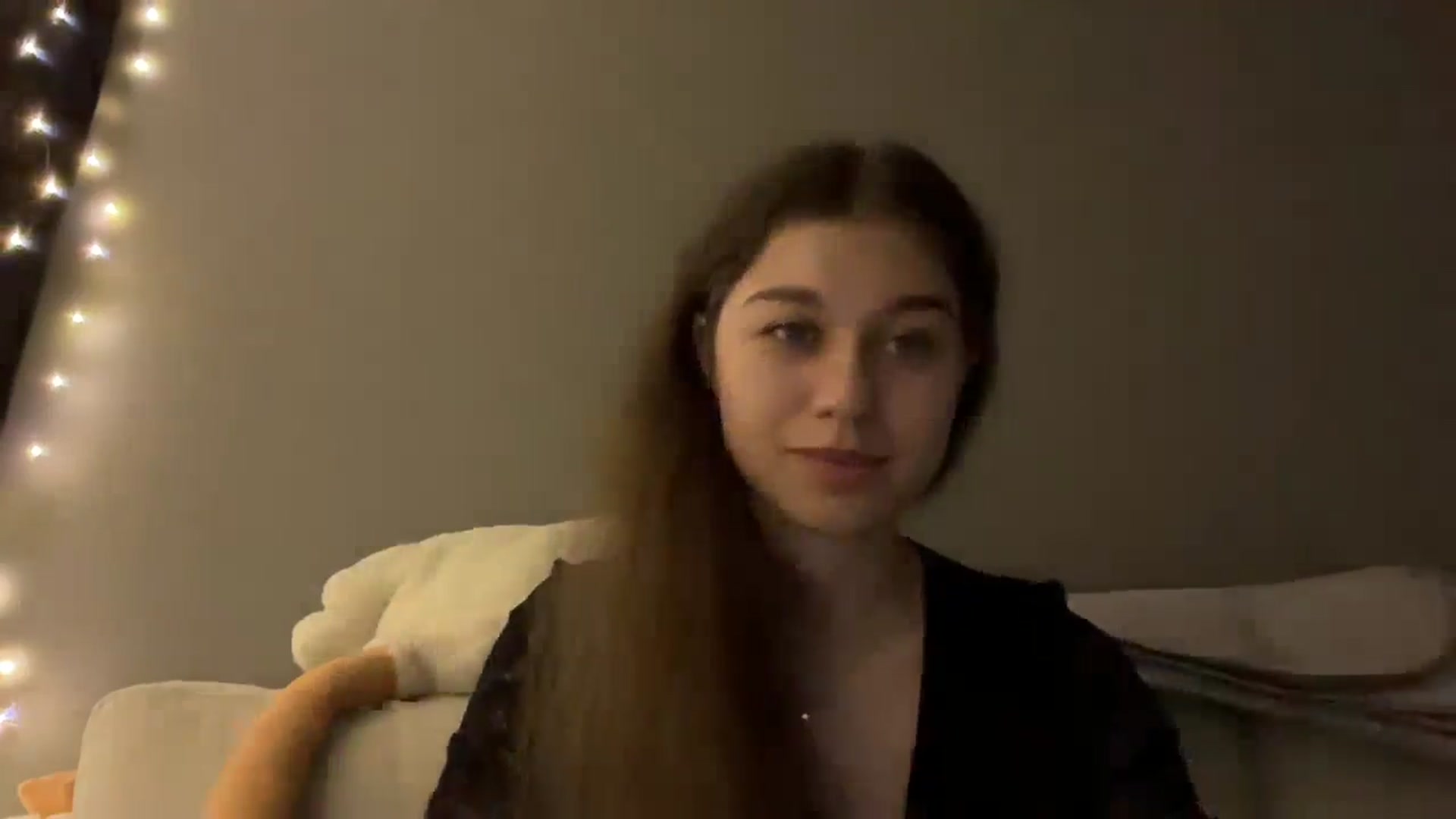 Gallery image thumbnail from JewelReigns's myfreecams stream on, 12/11/2025, 22:36 image 6 of 20