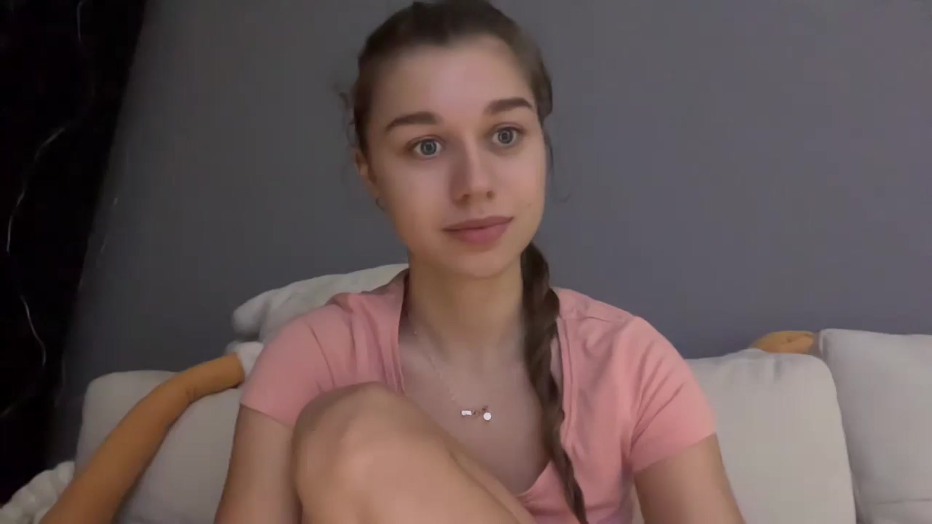 Gallery image thumbnail from JewelReigns's myfreecams stream on, 12/12/2025, 23:31 image 1 of 20