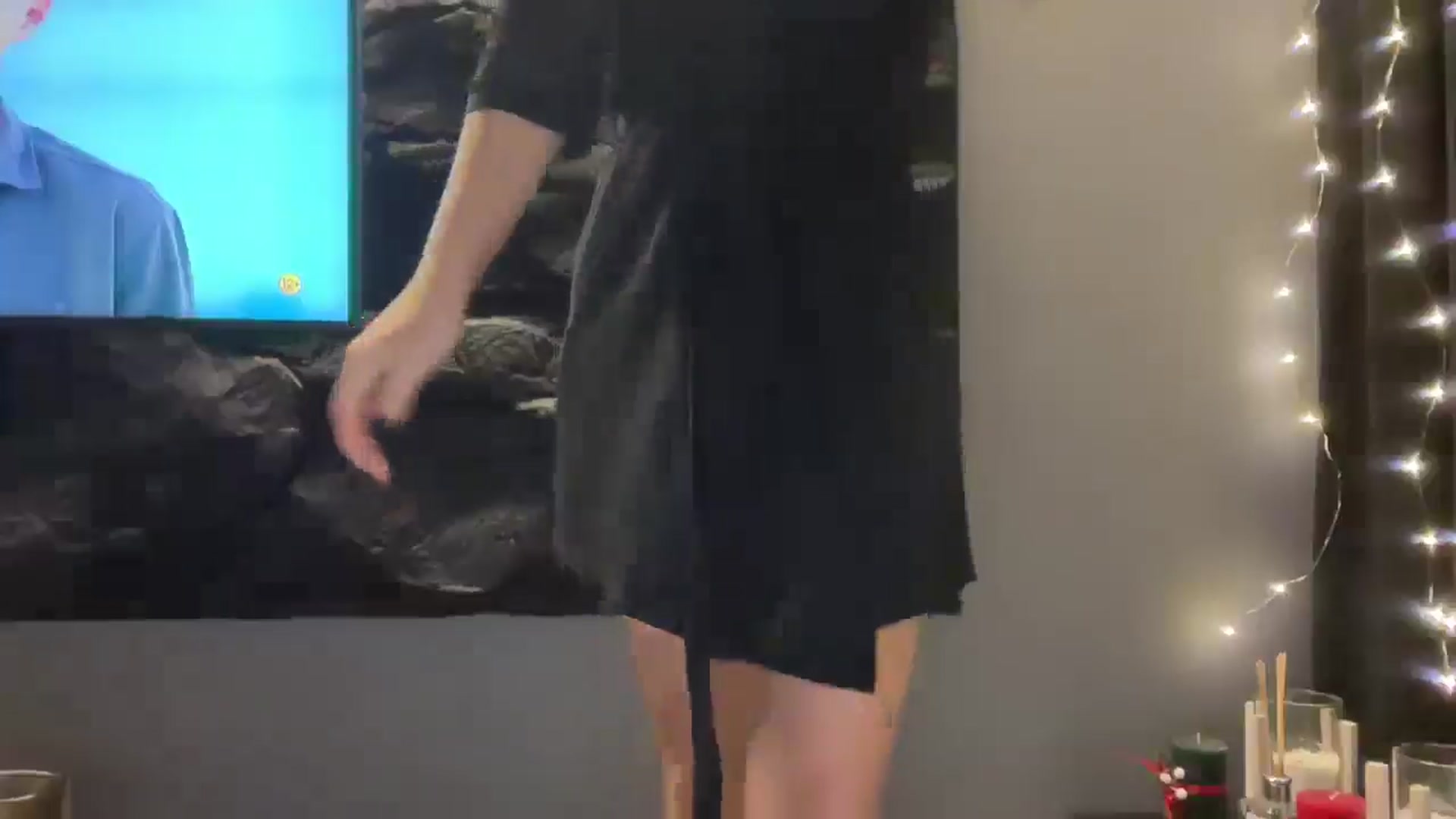 Gallery image thumbnail from JewelReigns's myfreecams stream on, 12/17/2025, 23:00 image 18 of 20