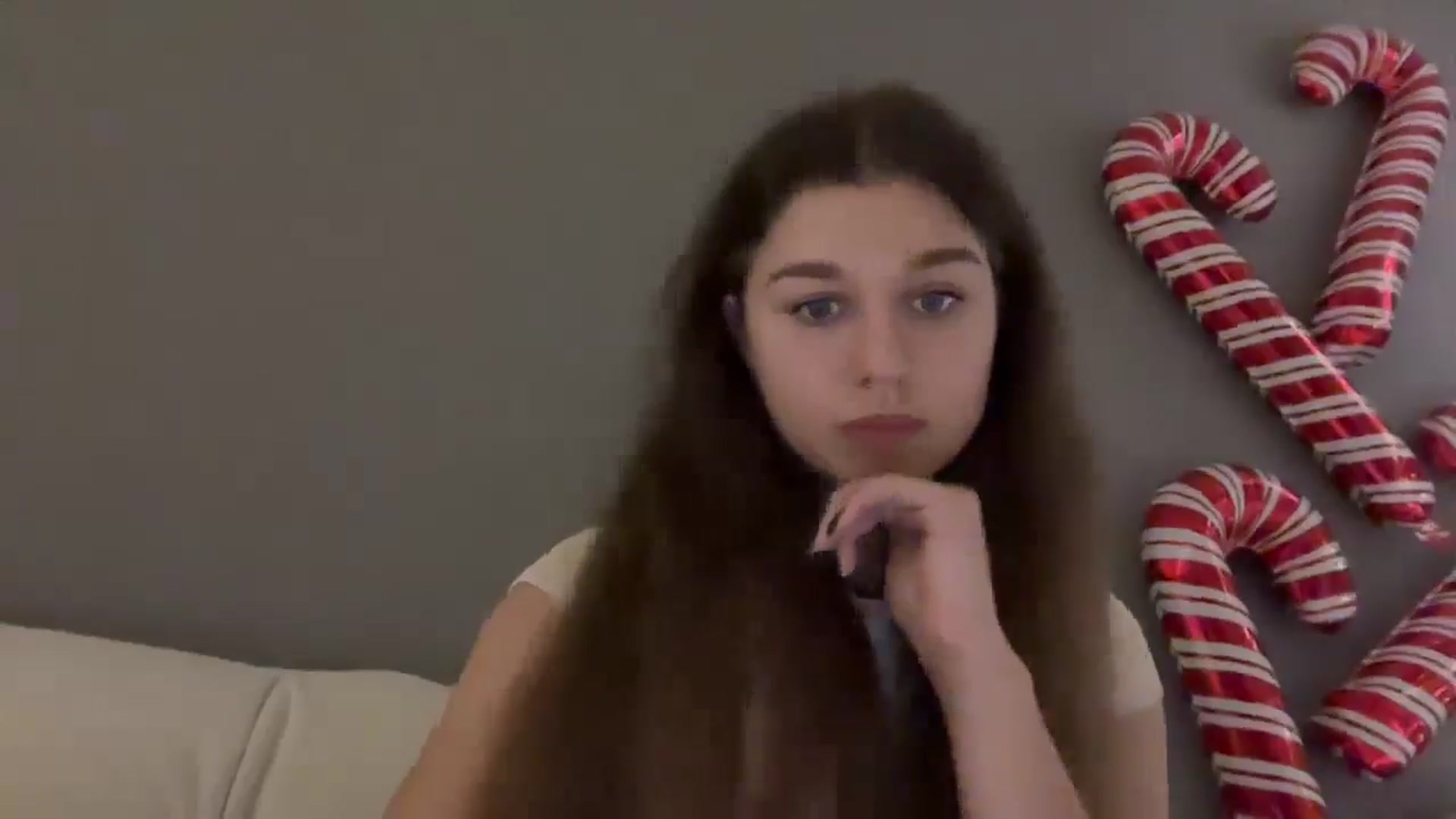 Gallery image thumbnail from JewelReigns's myfreecams stream on, 12/25/2025, 20:35 image 7 of 20