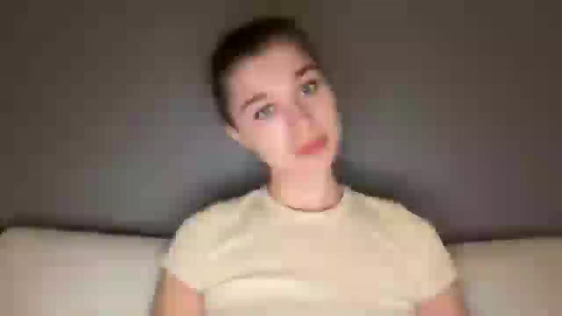Gallery image thumbnail from JewelReigns's myfreecams stream on, 12/25/2025, 23:12 image 2 of 20