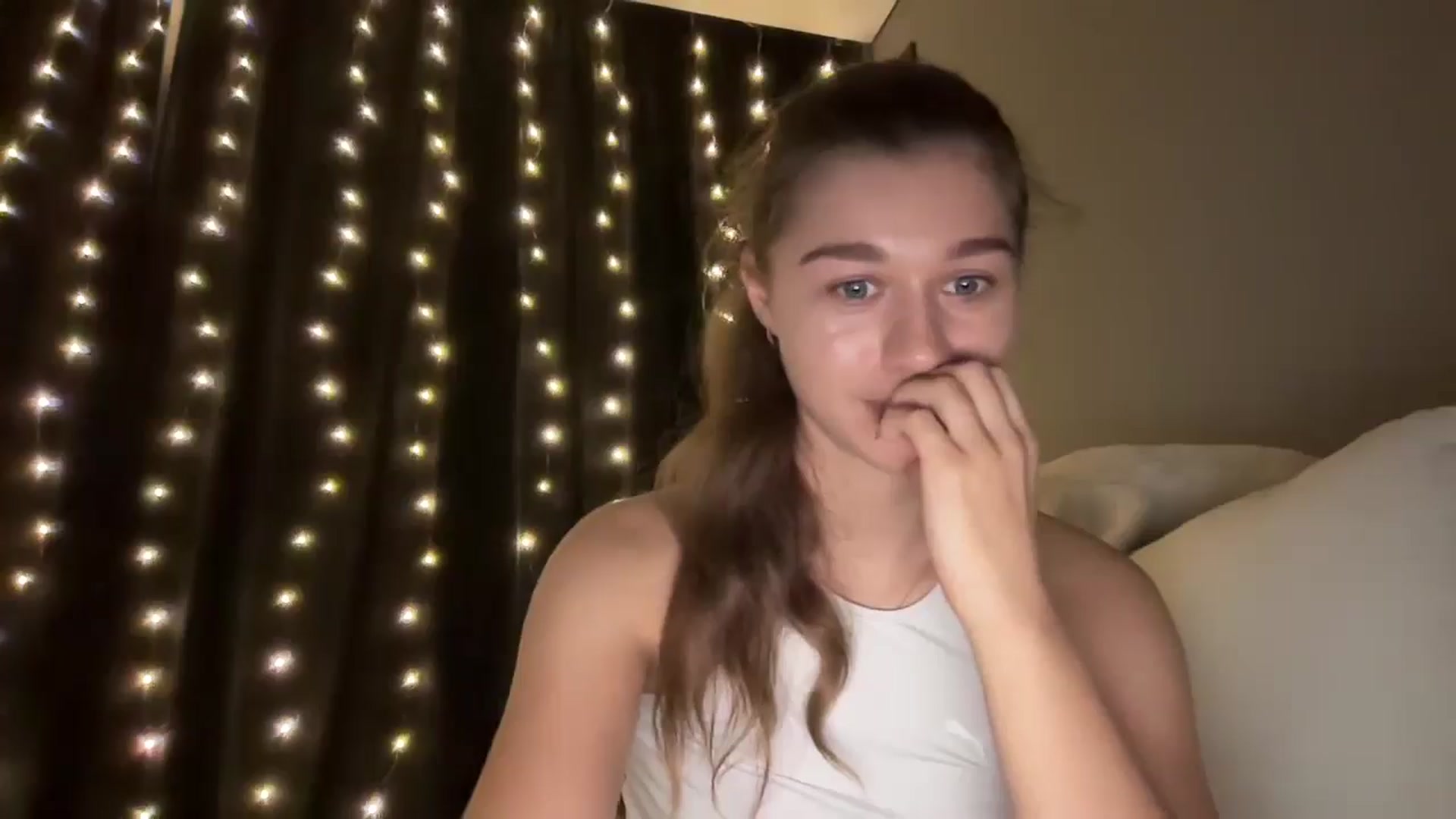 Gallery image thumbnail from JewelReigns's myfreecams stream on, 12/29/2025, 20:10 image 20 of 20