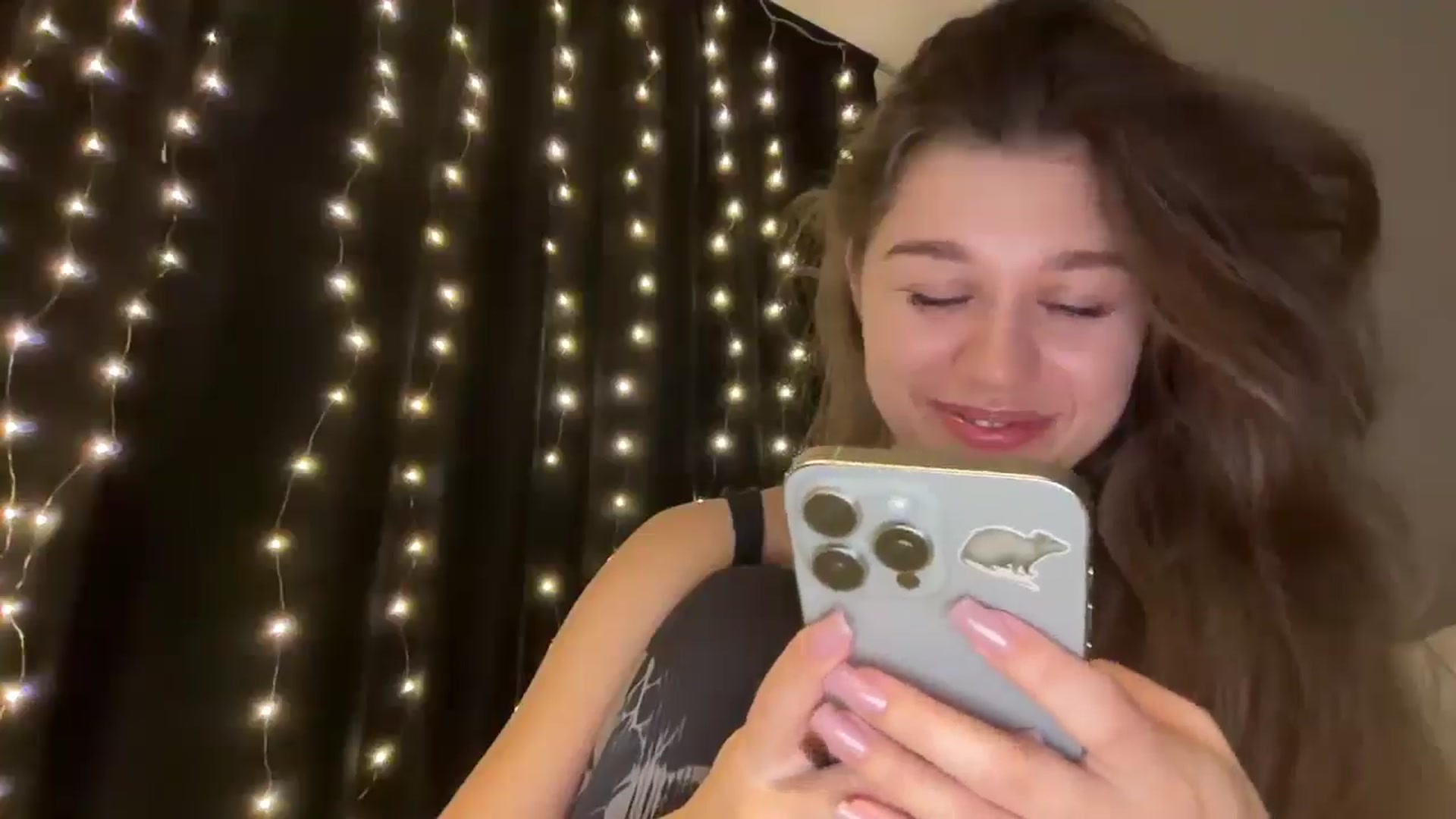 Gallery image thumbnail from JewelReigns's myfreecams stream on, 01/14/2026, 17:43 image 17 of 20