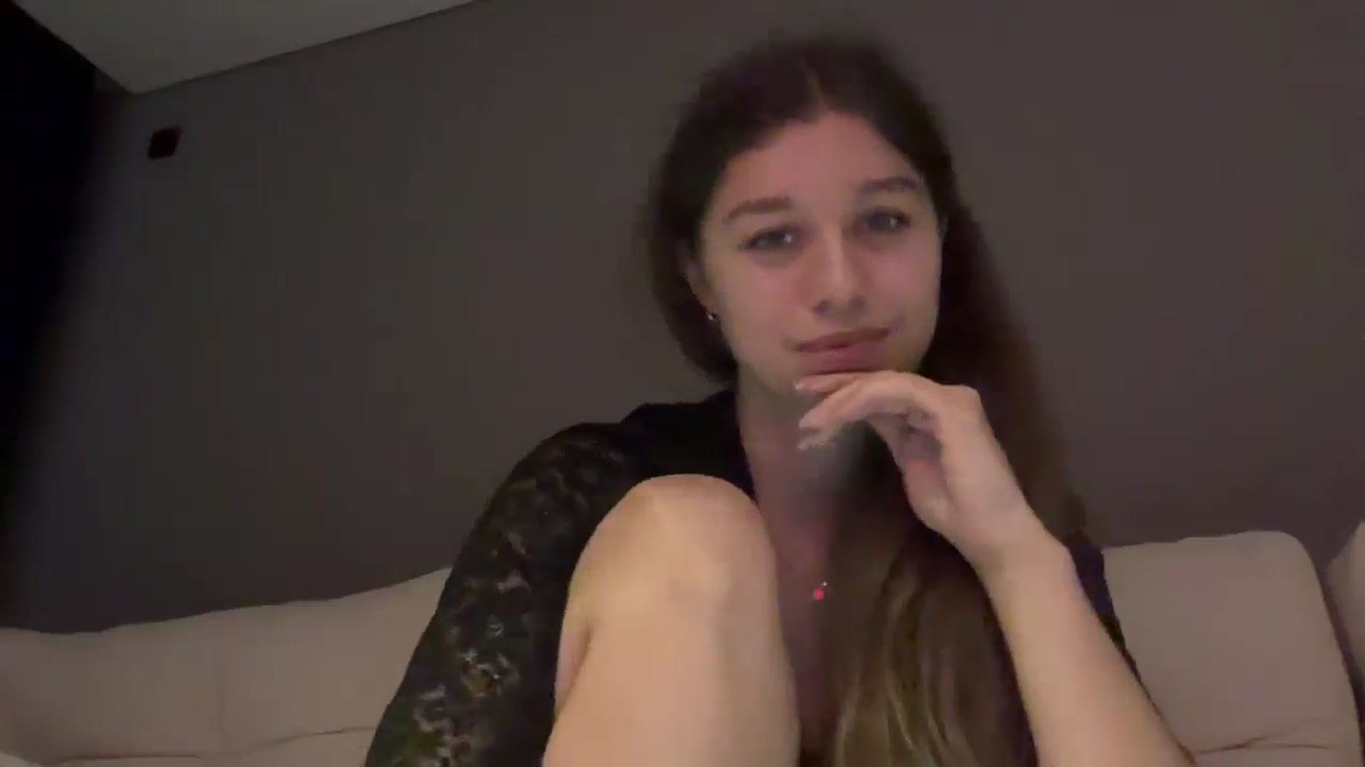 Gallery image thumbnail from JewelReigns's myfreecams stream on, 01/27/2026, 19:58 image 12 of 20