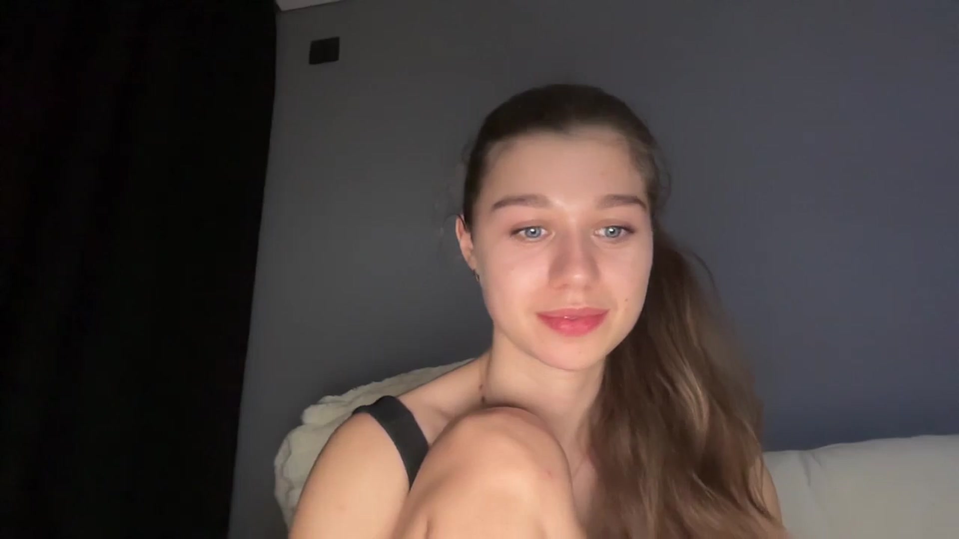 Gallery image thumbnail from JewelReigns's myfreecams stream on, 01/29/2026, 21:35 image 12 of 20