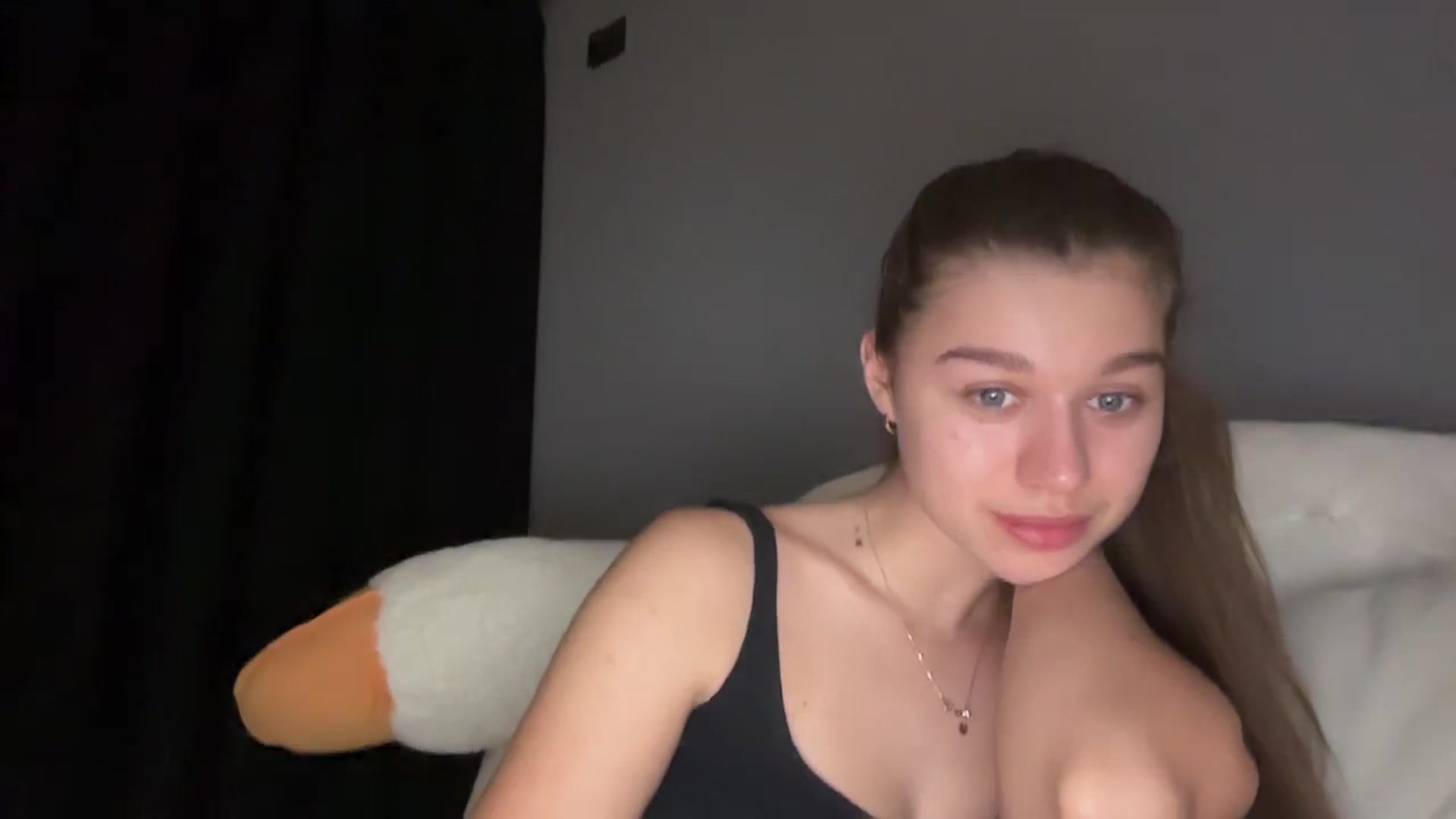 Gallery image thumbnail from JewelReigns's myfreecams stream on, 02/06/2026, 21:32 image 20 of 20