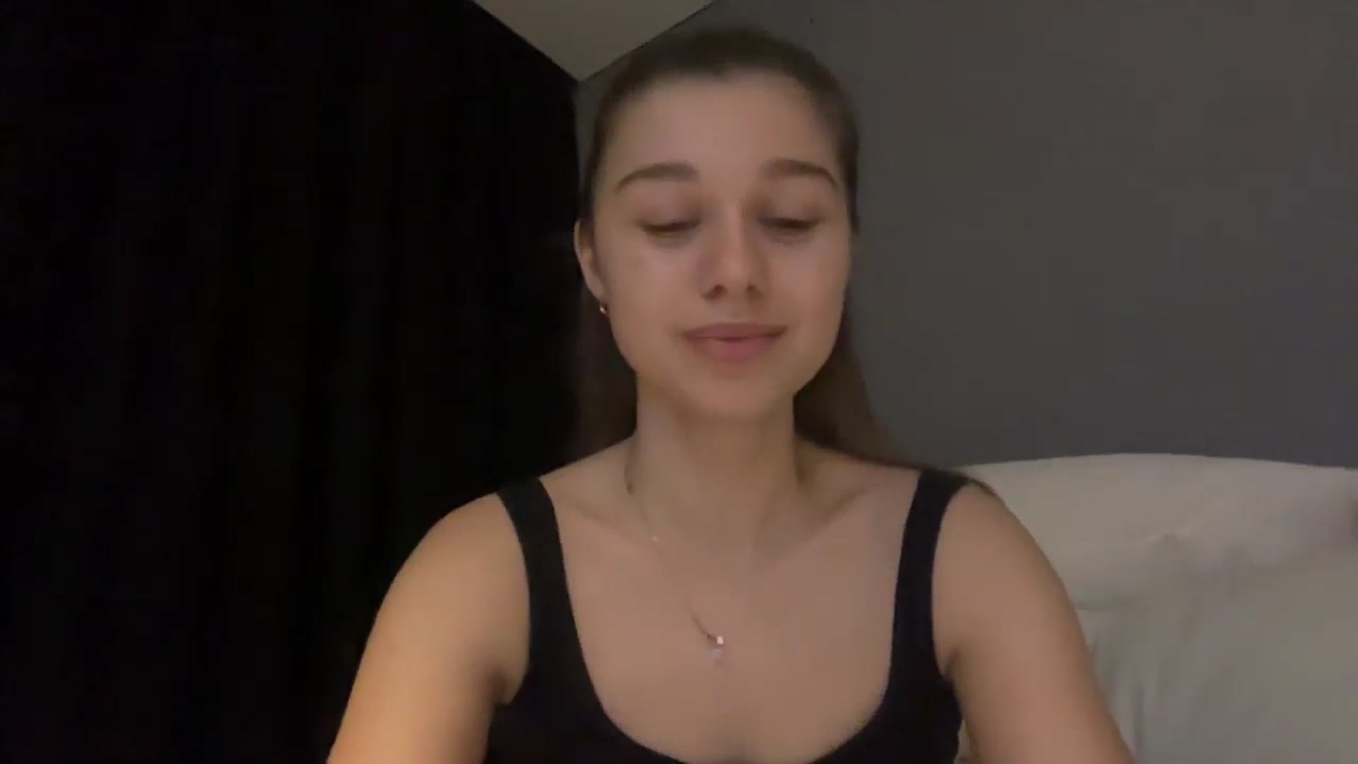 Gallery image thumbnail from JewelReigns's myfreecams stream on, 02/06/2026, 22:37 image 19 of 20